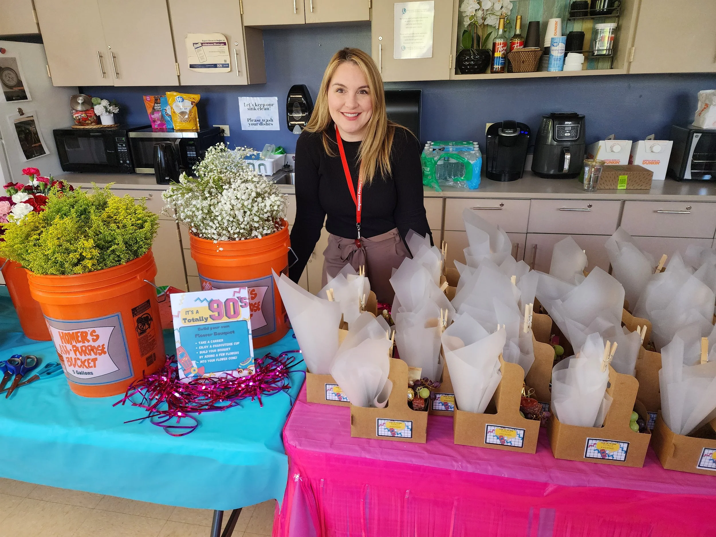 Build Your Own Bouquet: A flower bar where staff could create their own bouquets to take home. A little creativity and something beautiful to brighten their day!