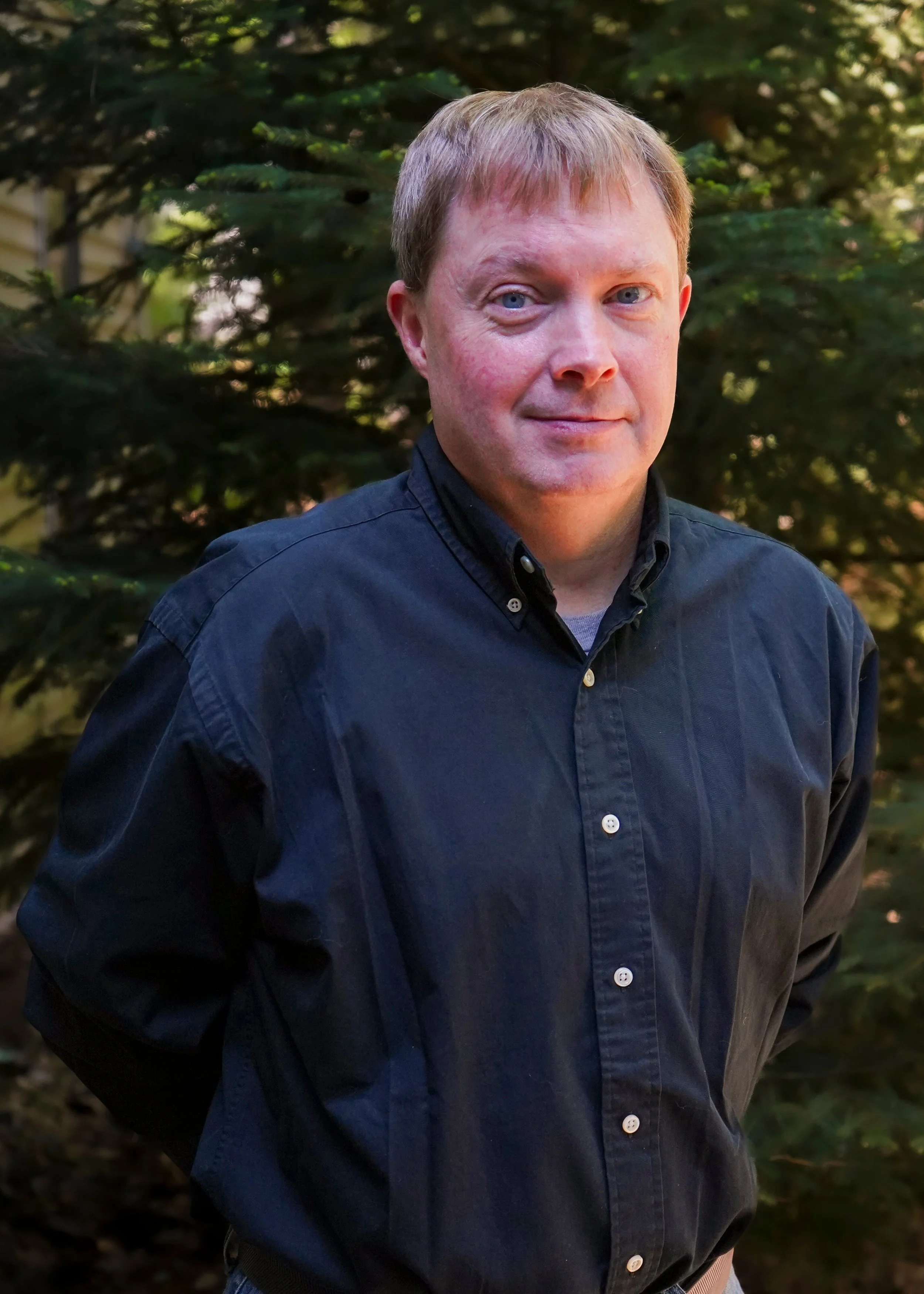 Headshot of Grant Holley