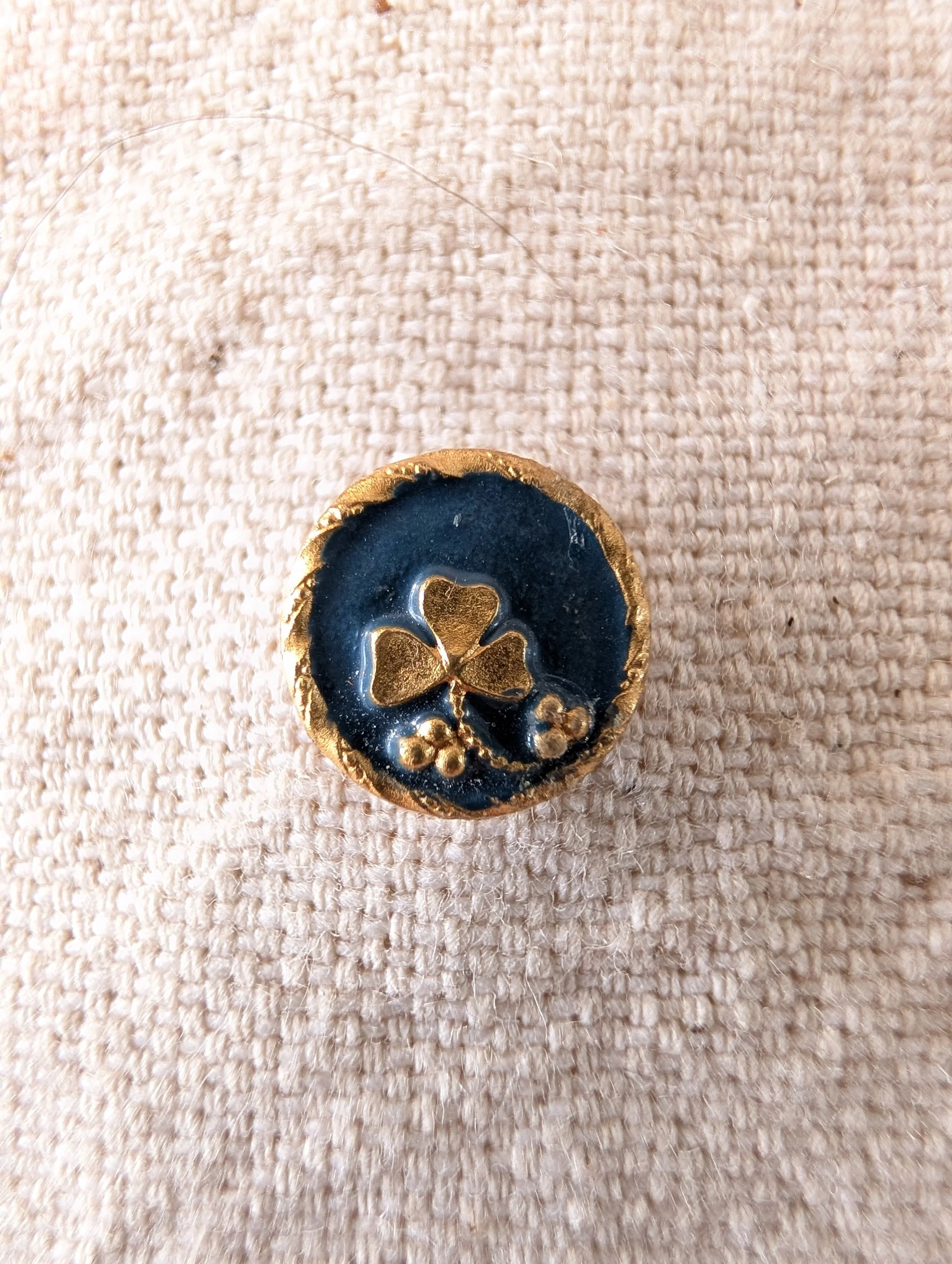 Vintage Shamrock Pin