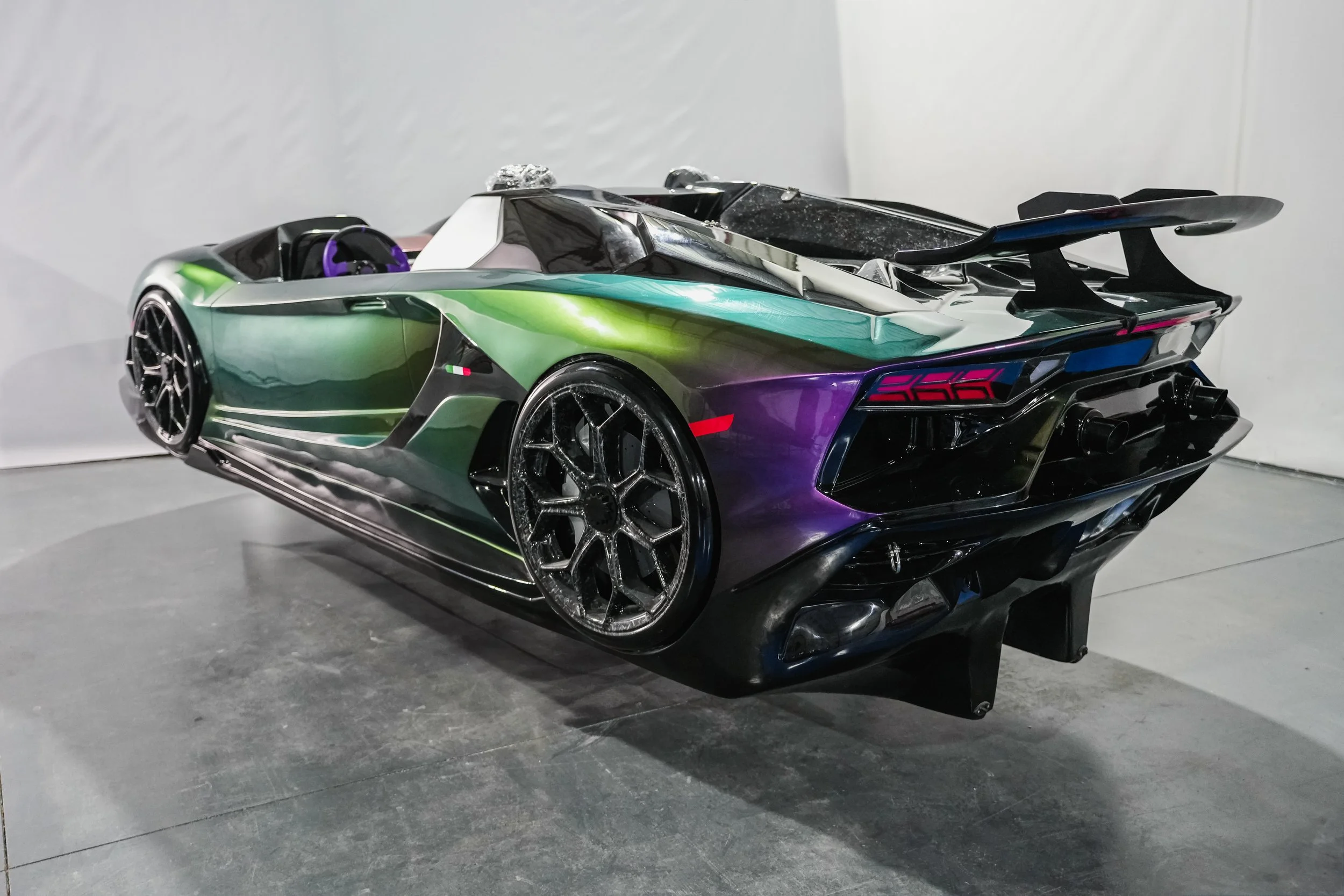 Luxury jet car watercraft