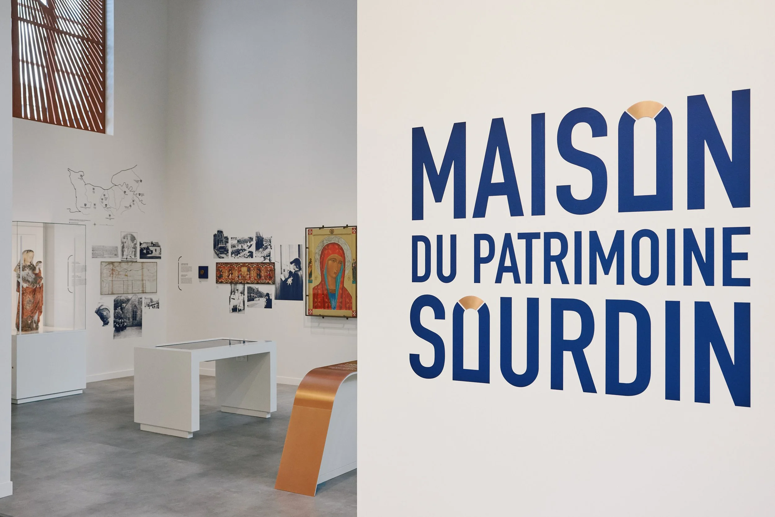 Maison du Patrimoine Sourdin à Villedieu-les-Poêles, scénographie Klapisch, photographie Benoît Drouet