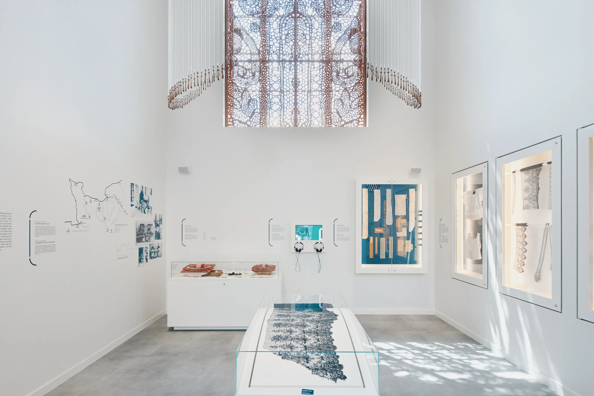 Maison du Patrimoine Sourdin à Villedieu-les-Poêles, scénographie Klapisch, photographie Benoît Drouet
