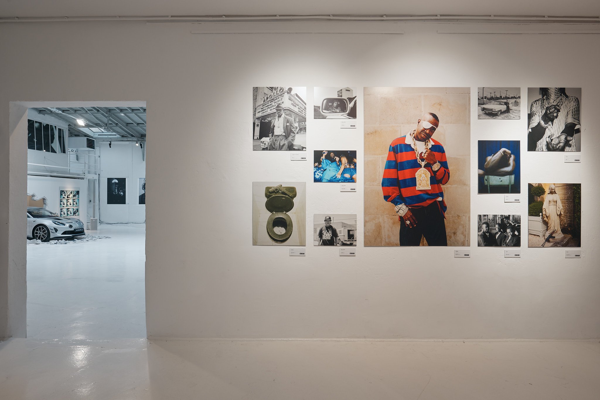 Exposition Tunnel de Fifou, Galerie Ellia, photographie de scénographie Benoît Drouet