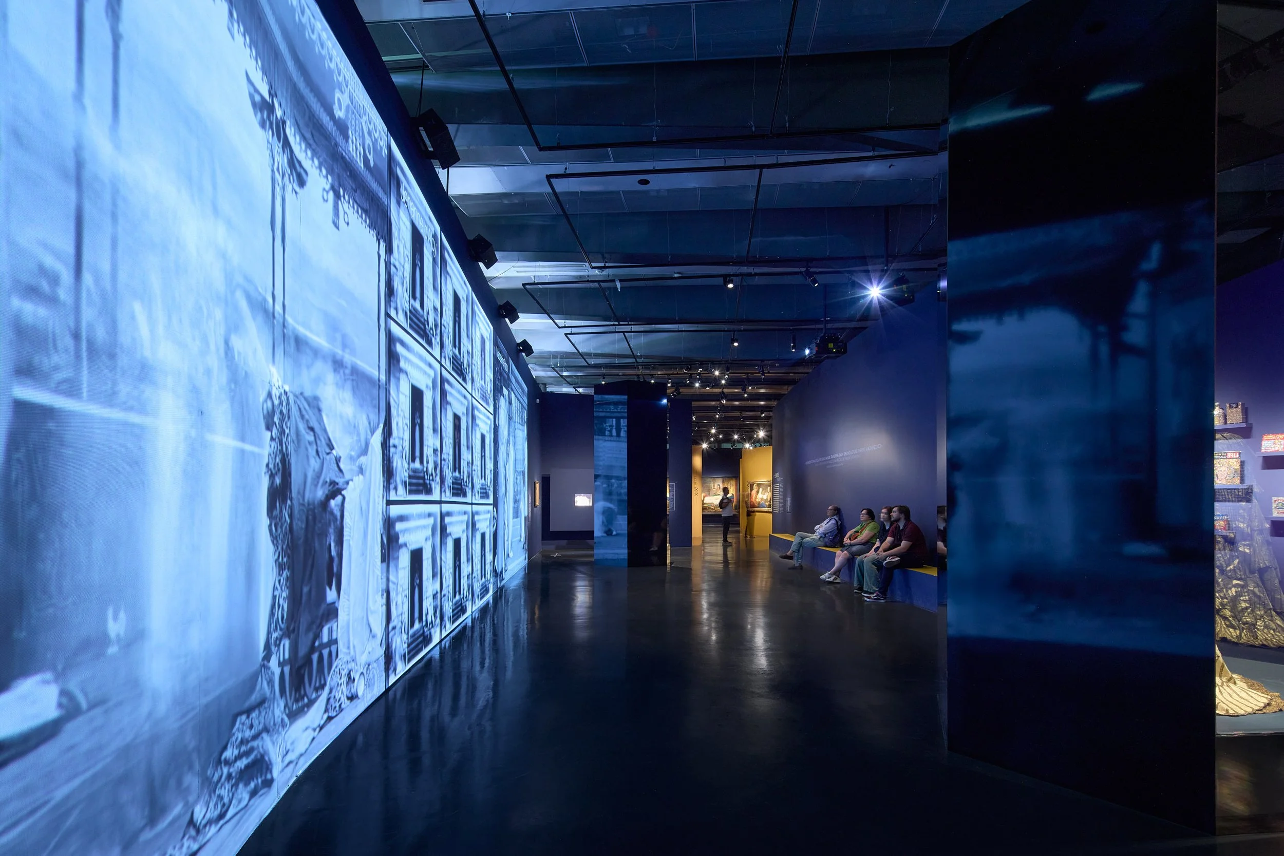 Exposition Le Mystère Cléopâtre, Institut du Monde Arabe, scénographie Clémence Farell, photographie Benoît Drouet