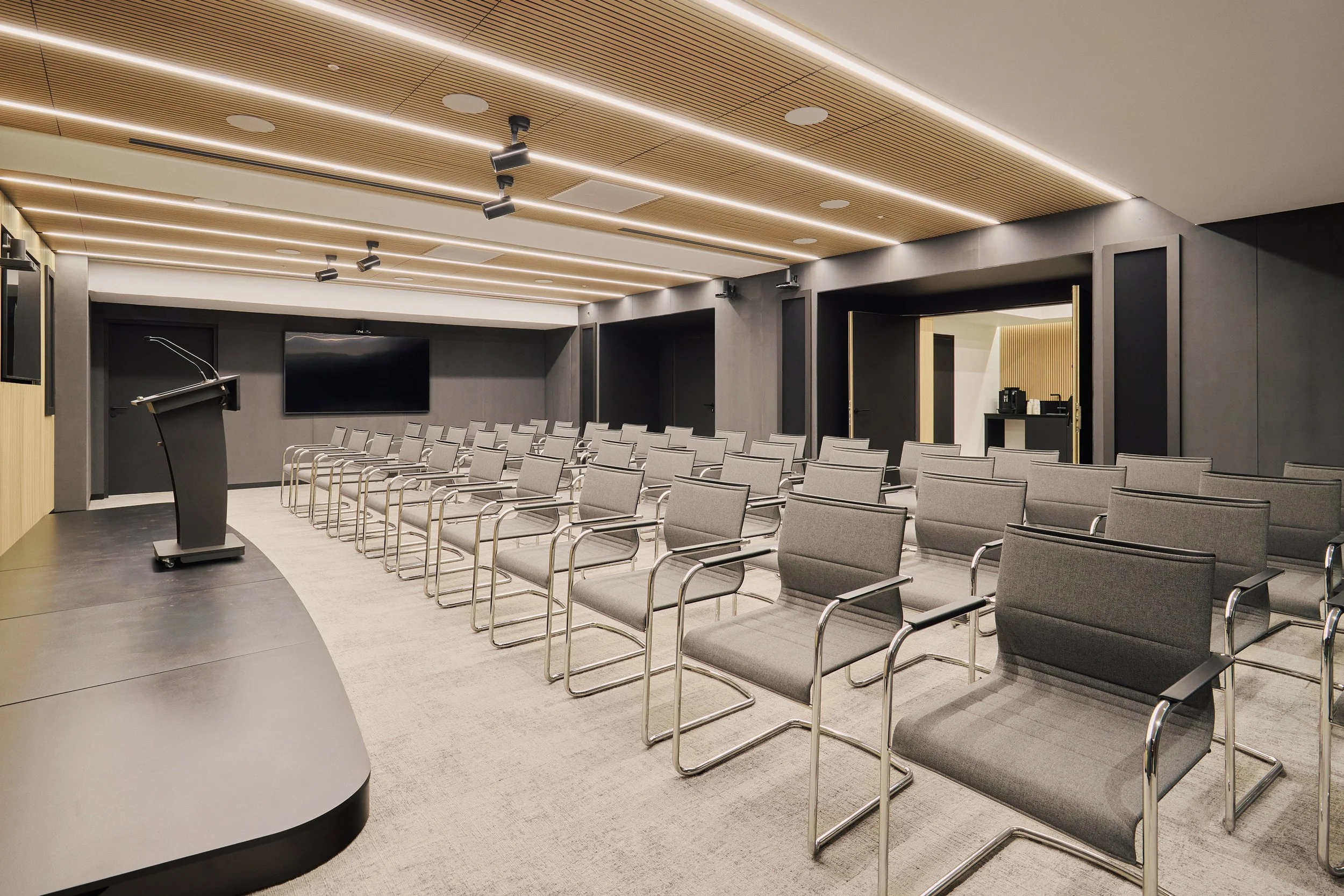Bureaux LFP à Paris, SK&Associées, photographie d'architecture Benoît Drouet