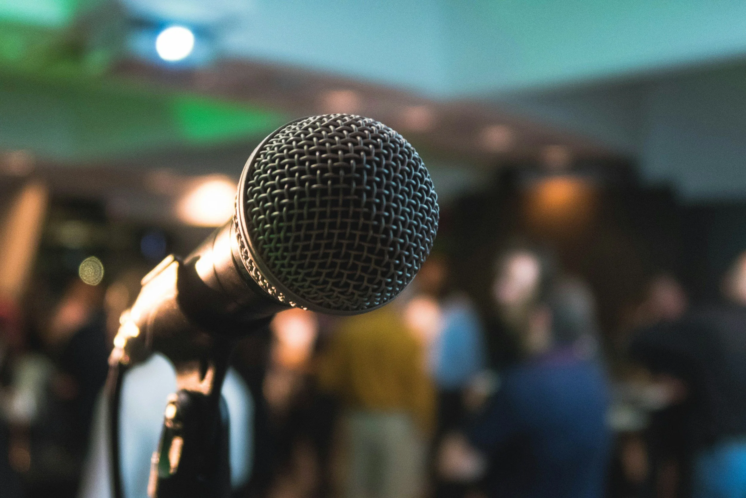 Speaking engagements on corporate trust, strategy, and reputation.