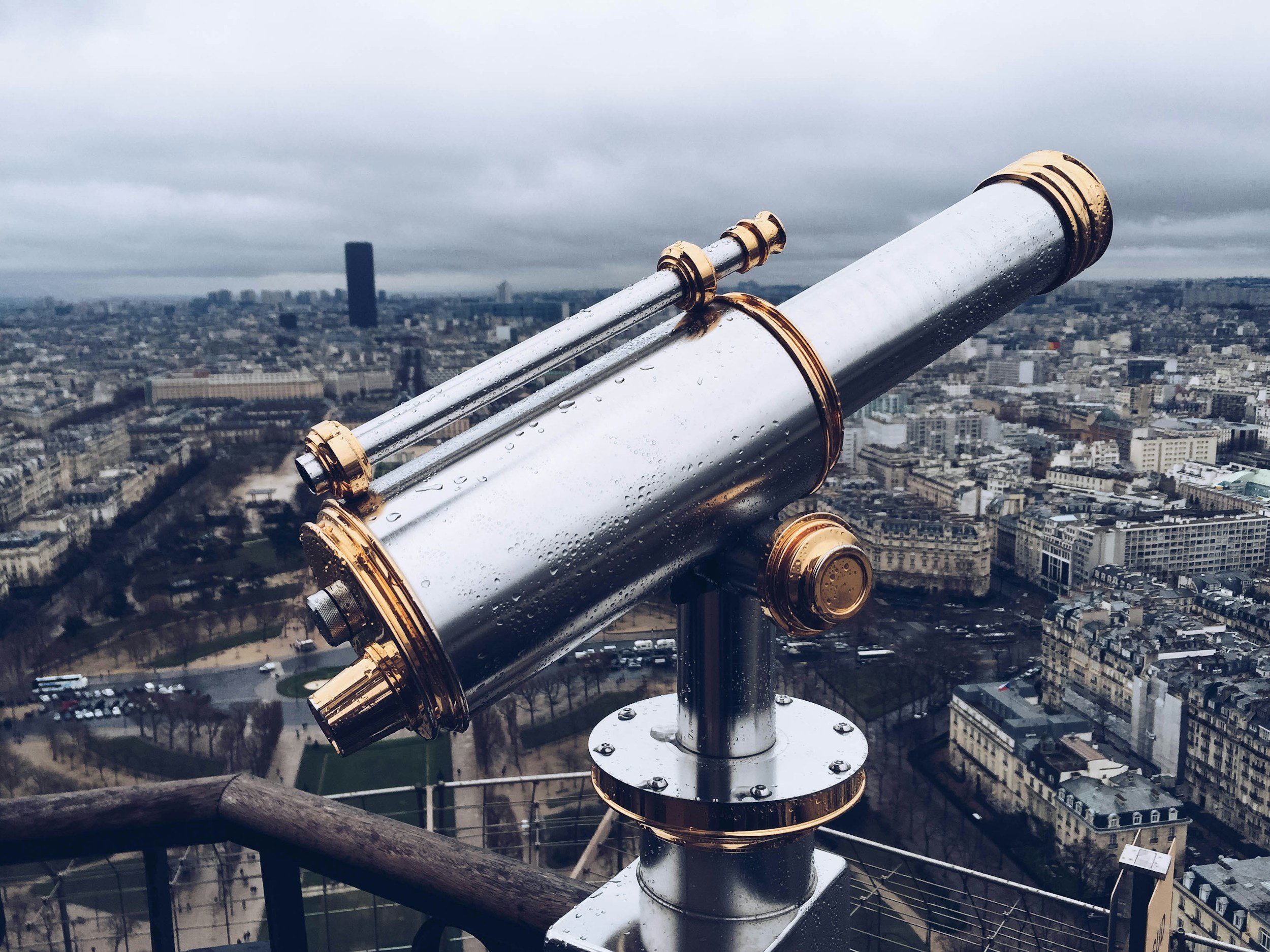 Corporate Trust Observatory tracking emerging pressures, strategic tradeoffs, and reputation risks.
