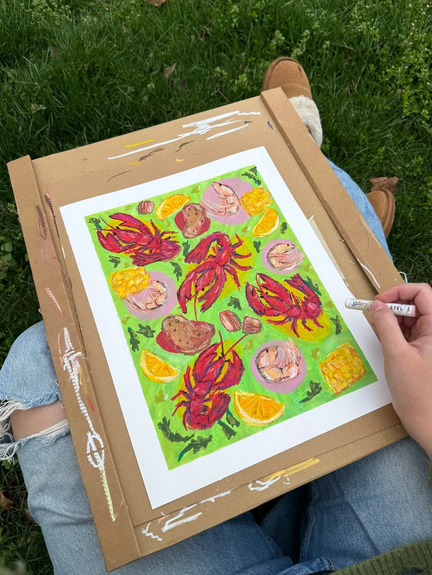 Picked up some oil pastels for the first time ever to do a little crawfish boil!! 🦐🌽🥔 I&rsquo;ve still got a looong way to go and lots to learn LOL but excited to finish this one out! The original and small prints of this will be available at my u