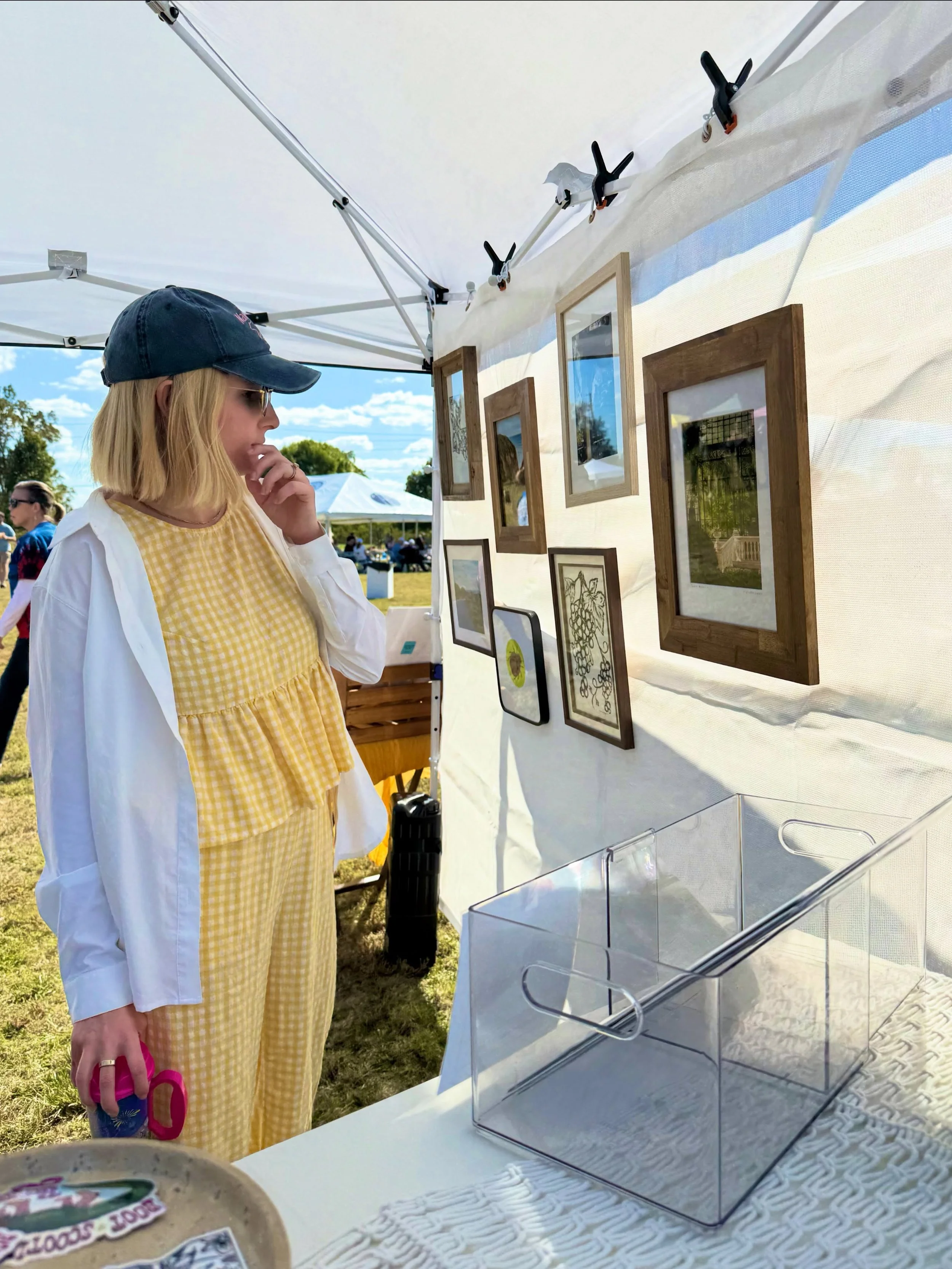 huge thanks to all my shoppers who sold me out of a couple prints🥰🫠and of course thank you to @artscouncilgbr and @costgeorgela for putting together not 1 but ✨2✨ amazing events!! I had so much fun as always, now I&rsquo;ll be working on restocking