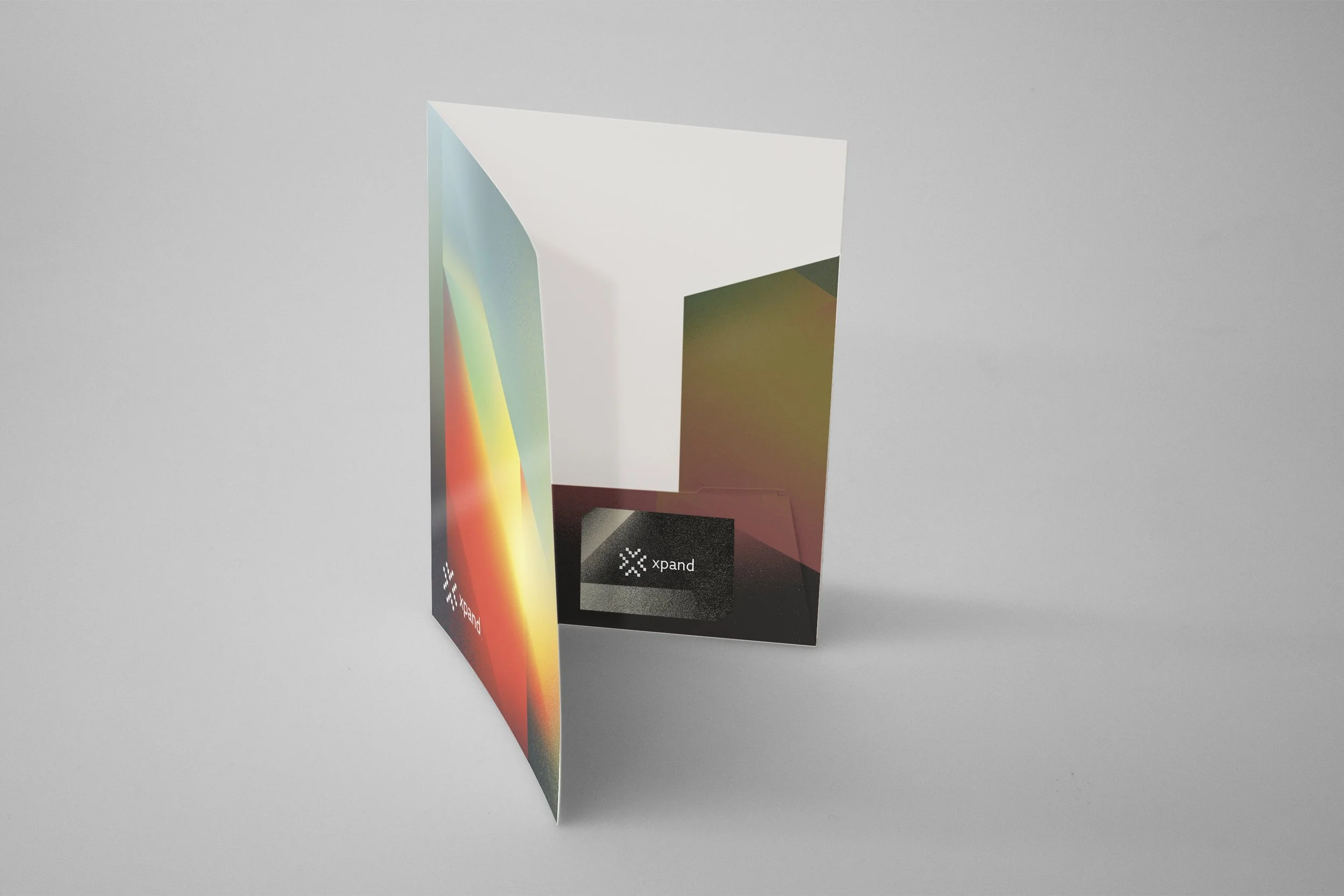Presentation folder interlocking