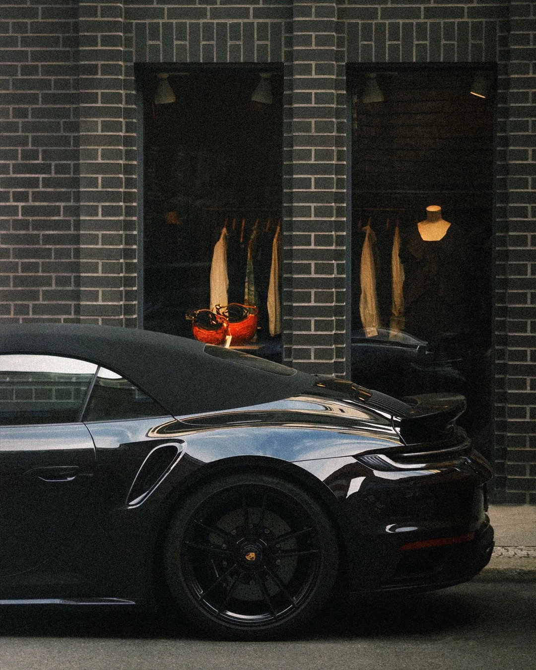 LQ_Gallery_3.JPG