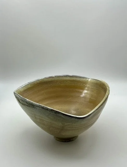 Triangle Bowl - $50 (6x5.5x3h)