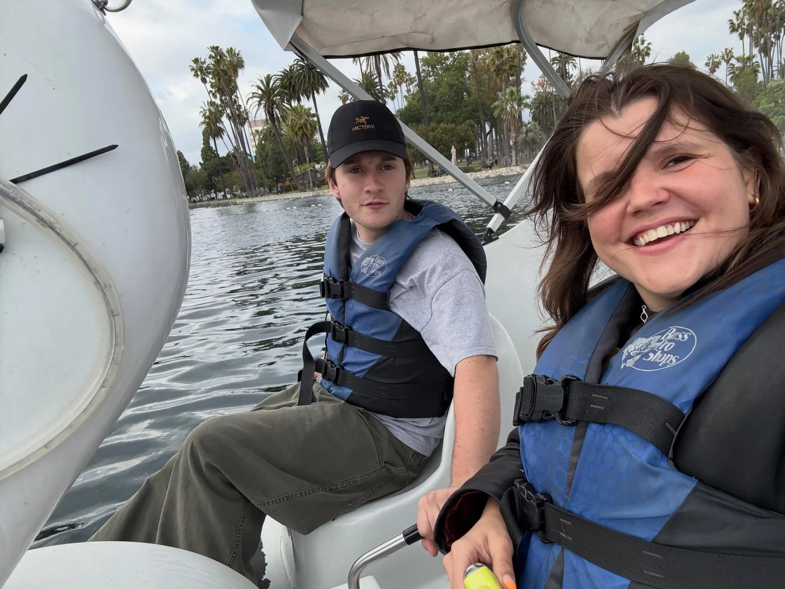 A beautiful day out on the water with Shea at Echo Park Lake! 🚣☀️

Sometimes the best moments are the simplest ones. Spending time together, enjoying the outdoors, practicing social skills, and building confidence through new experiences is what it&