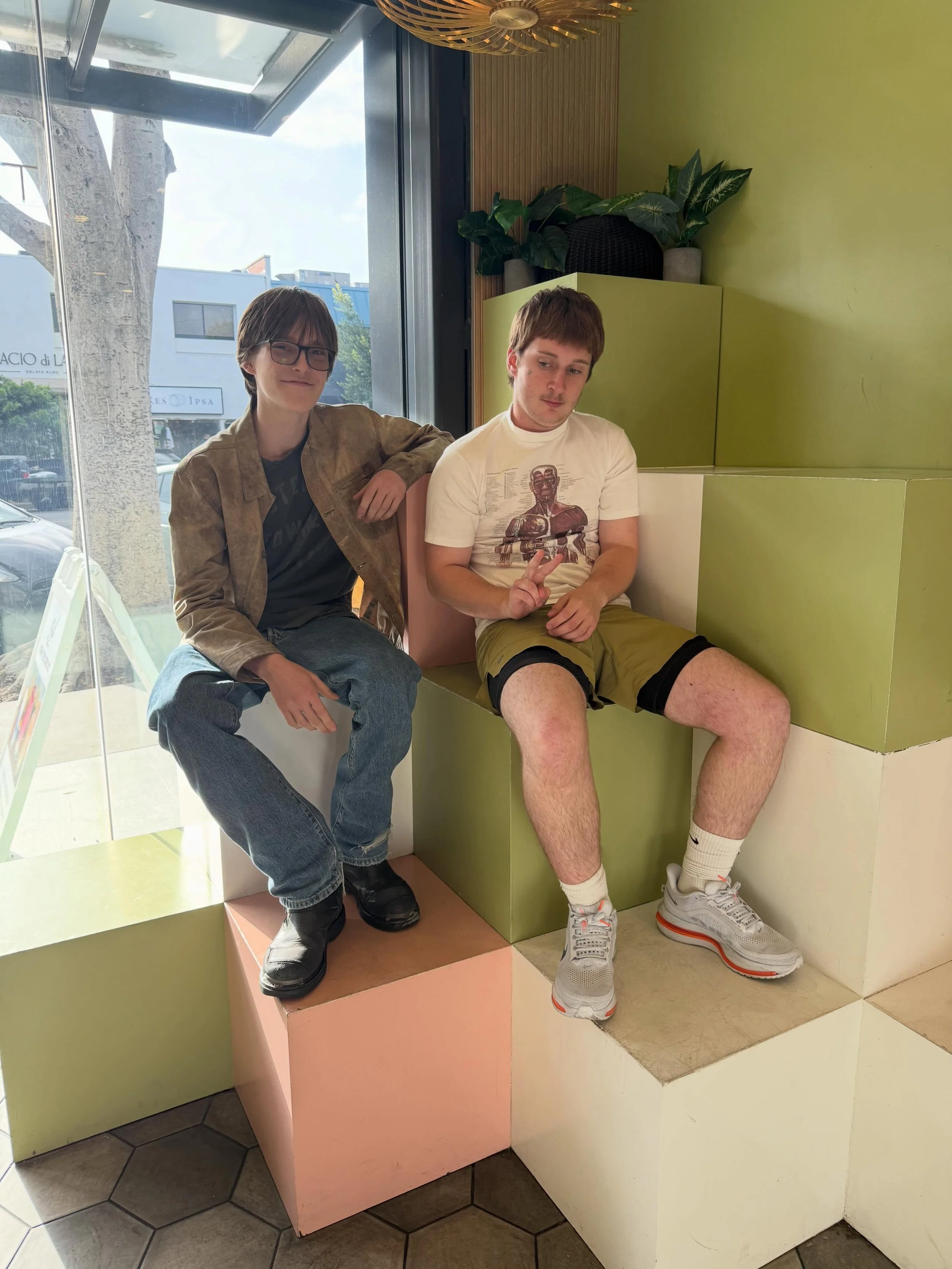 An afternoon hanging out with friends on Larchmont! ☀️🤝

Whether we&rsquo;re grabbing a bite, walking the neighborhood, or simply enjoying each other&rsquo;s company, community outings help build friendships, strengthen communication skills, and cre