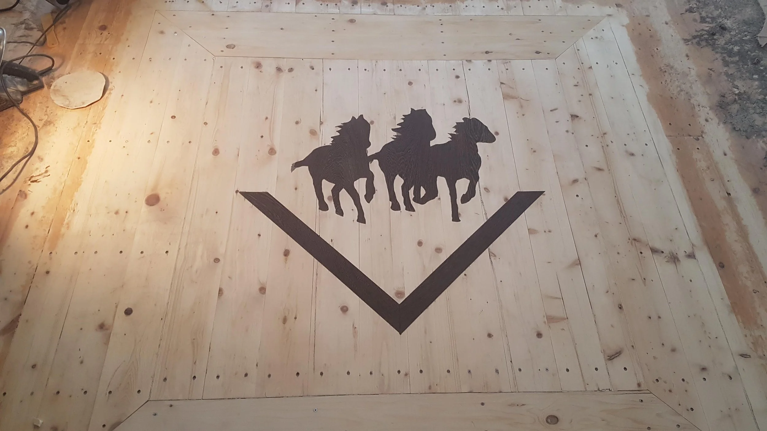 Floor inlay