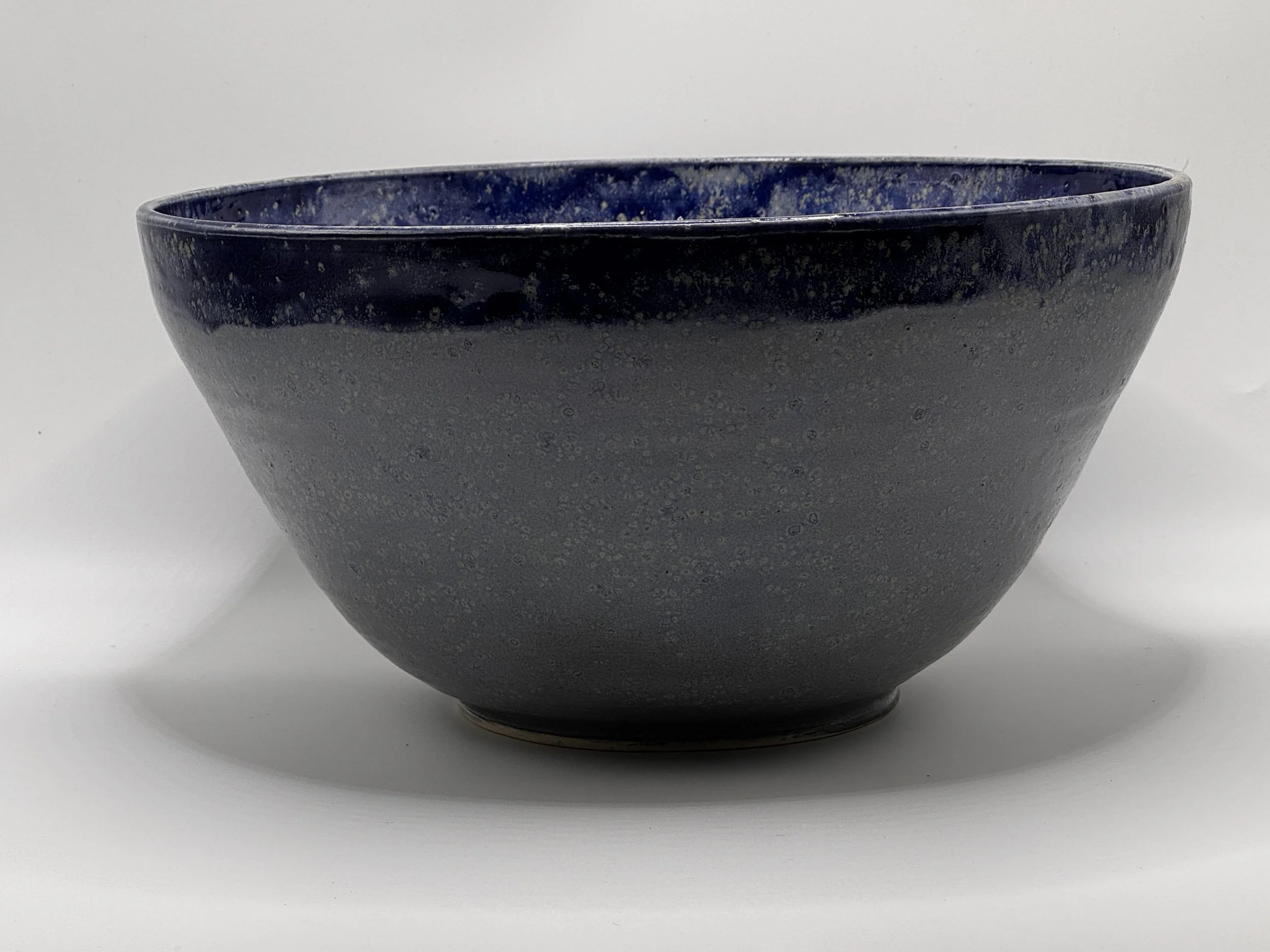Elegant 10-Inch Stoneware Mixing Bowl