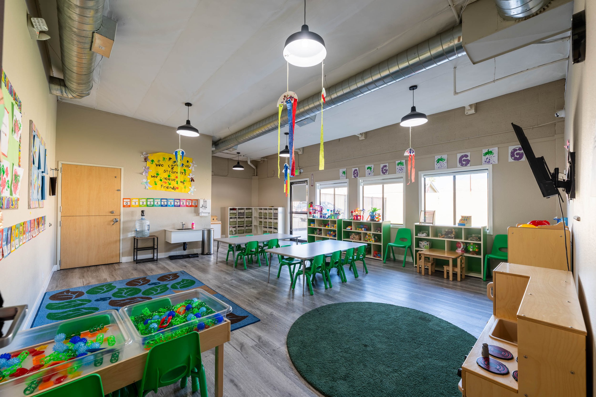golden-west-preschool-bellflower-1.jpg