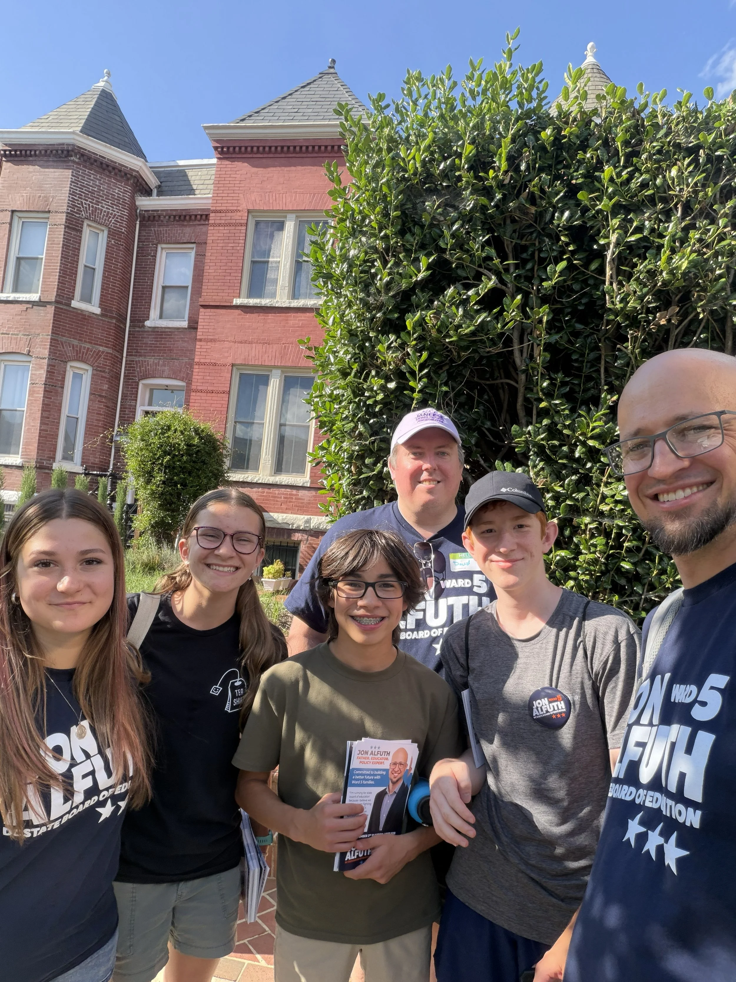 Jon and a crew of student volunteers knocking doors in Eckington