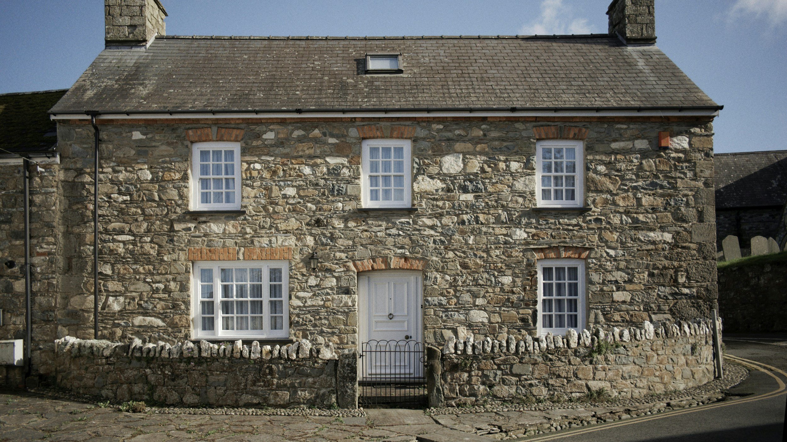Is traditional plastering a dying trade?