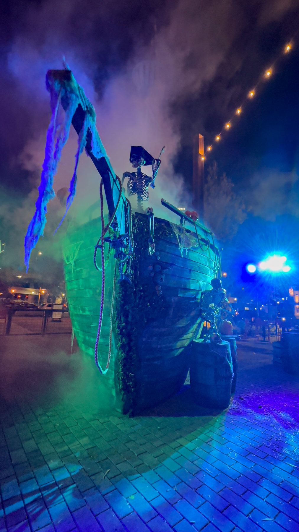 ghost-pirate-ship-halloween-hangout-pittsburgh.jpg