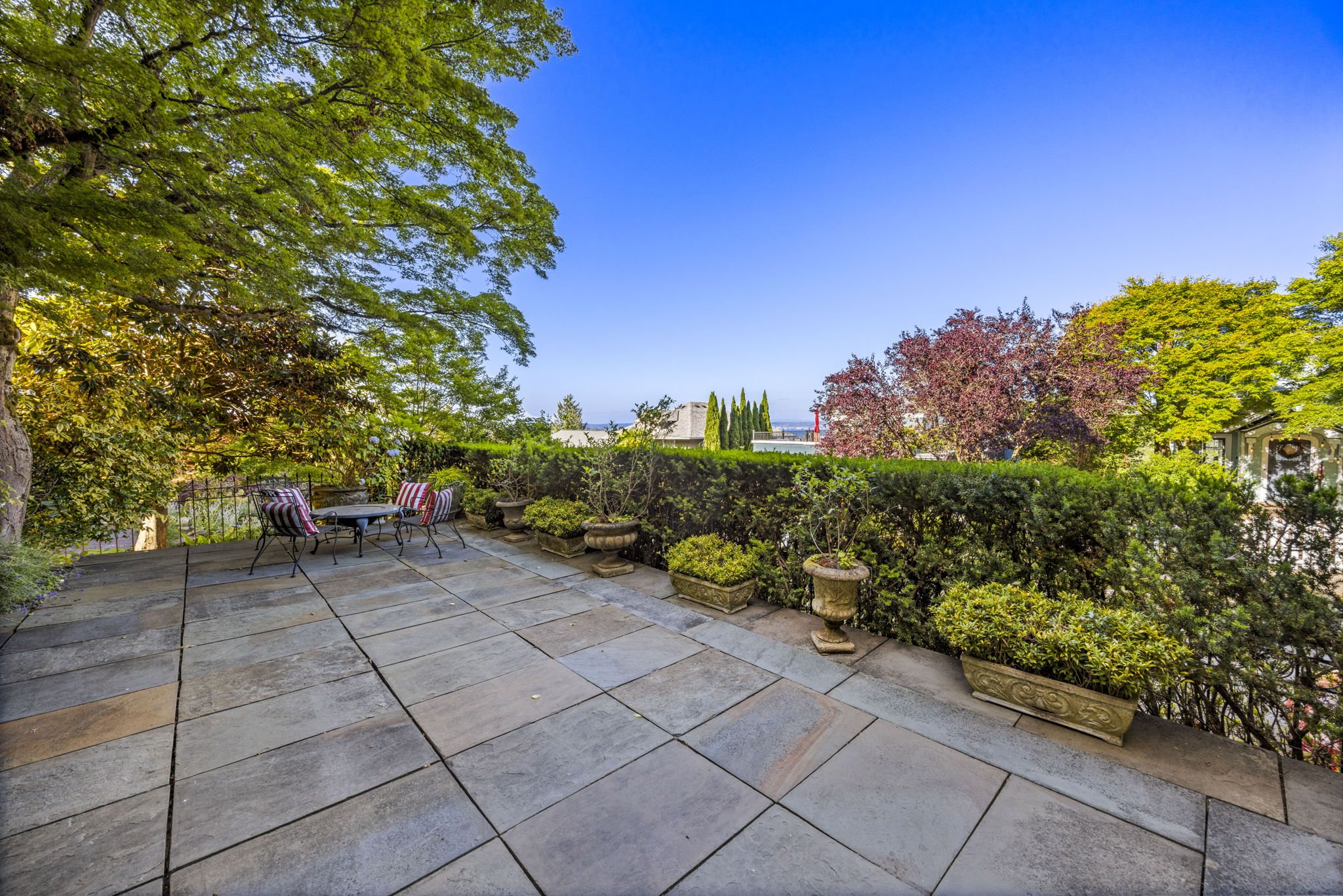 83-web-or-mls-2218-e-prospect-st.jpg