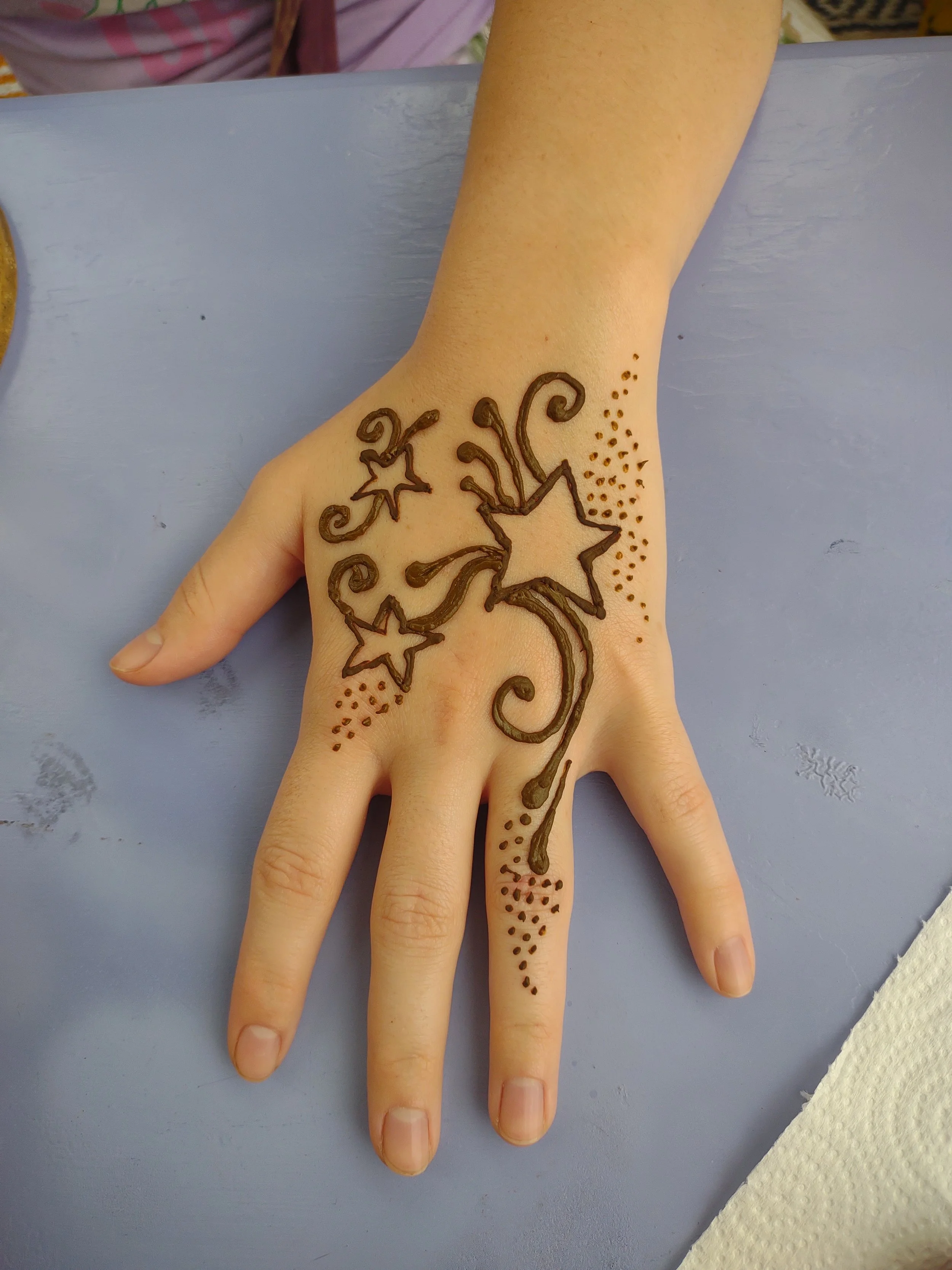 Henna I did as a vendor at Hippie Fest.