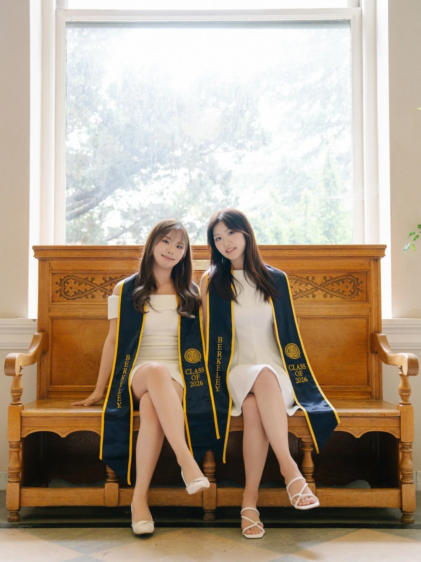 Congrats 2026 Berkeley 

#ucberkeley #graduationphotoshoot #샌프란시스코스냅작가 #샌프란시스코스냅작가