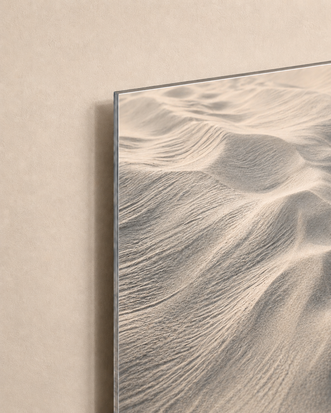 Dune_Light-002_300DPI_HiRes corner.png