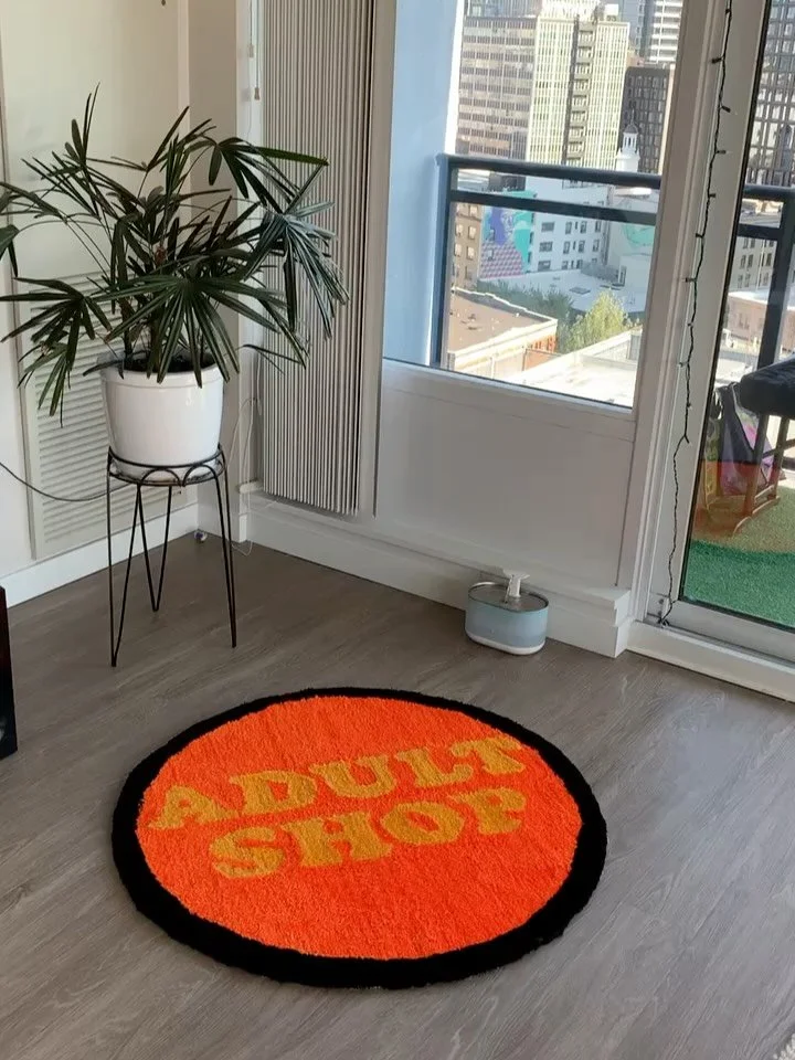 Adult Shop Rug (2023) 

#tuftingart #furniture #livingroom #art