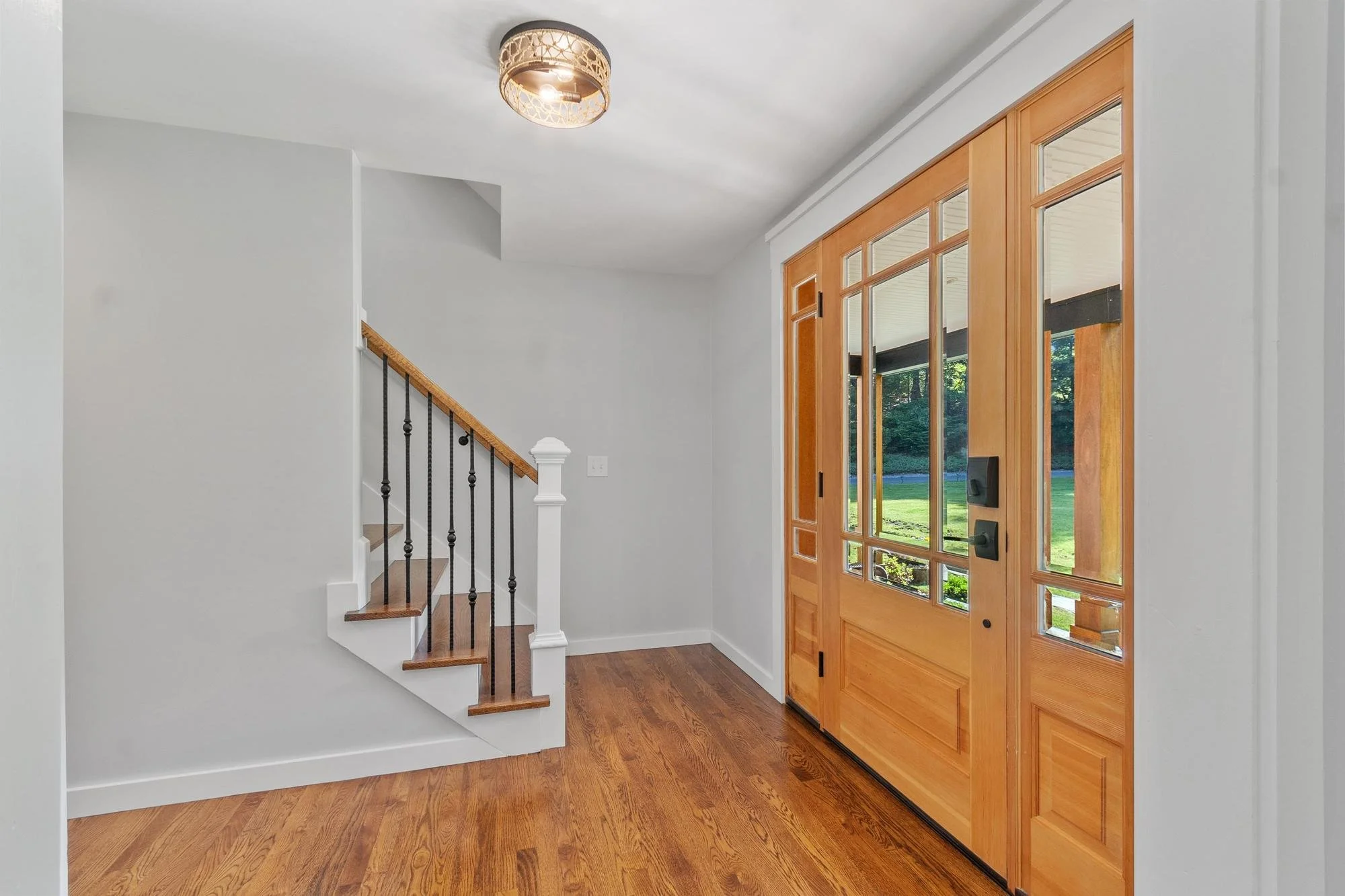 8 Stearns Road Upton Massachusetts Job 39706 0024.jpg