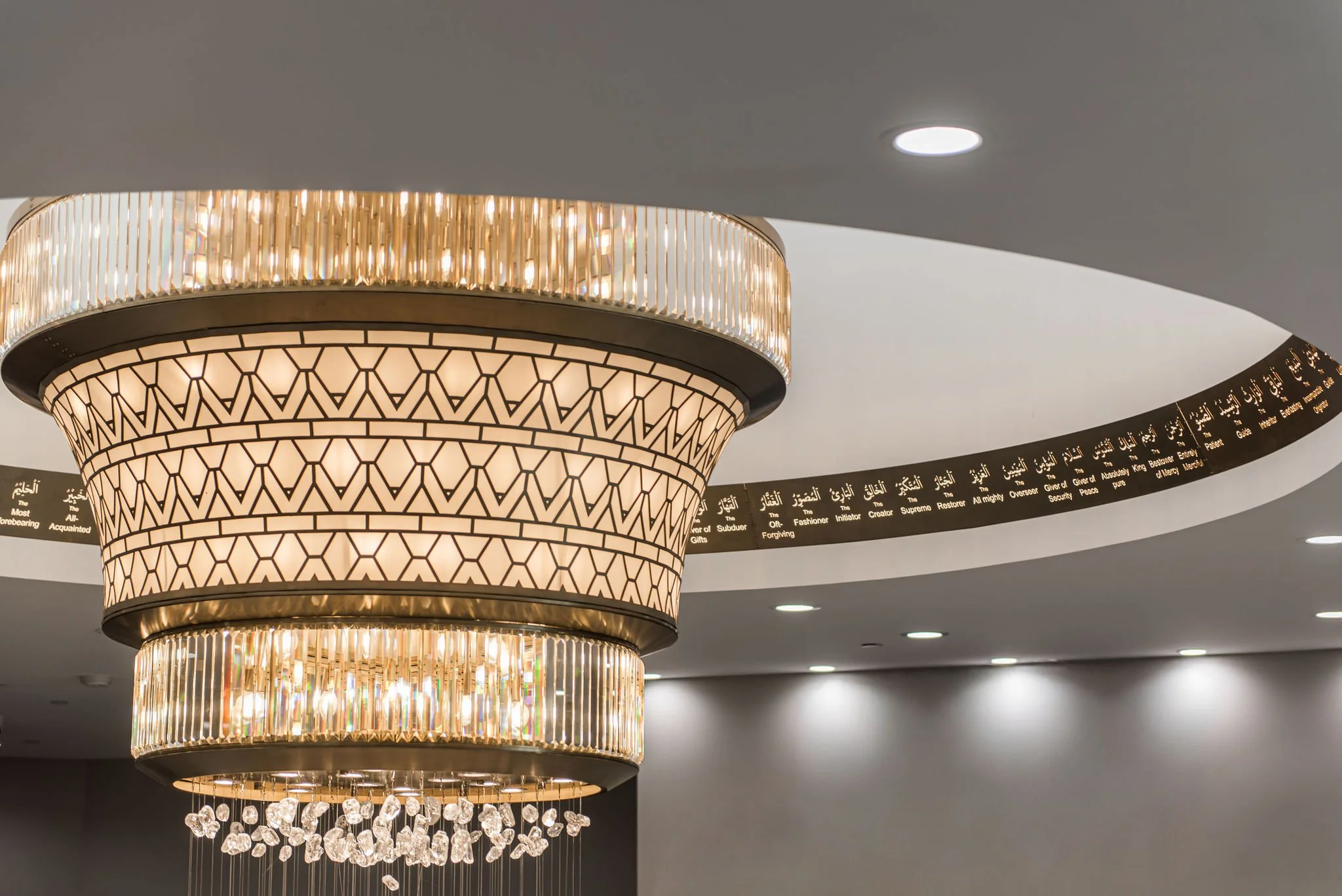 icn-custom-chandelier-design.jpg