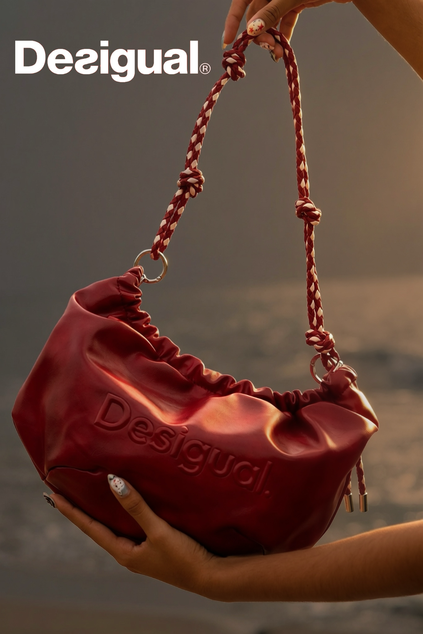 AD 10 Desigual.png
