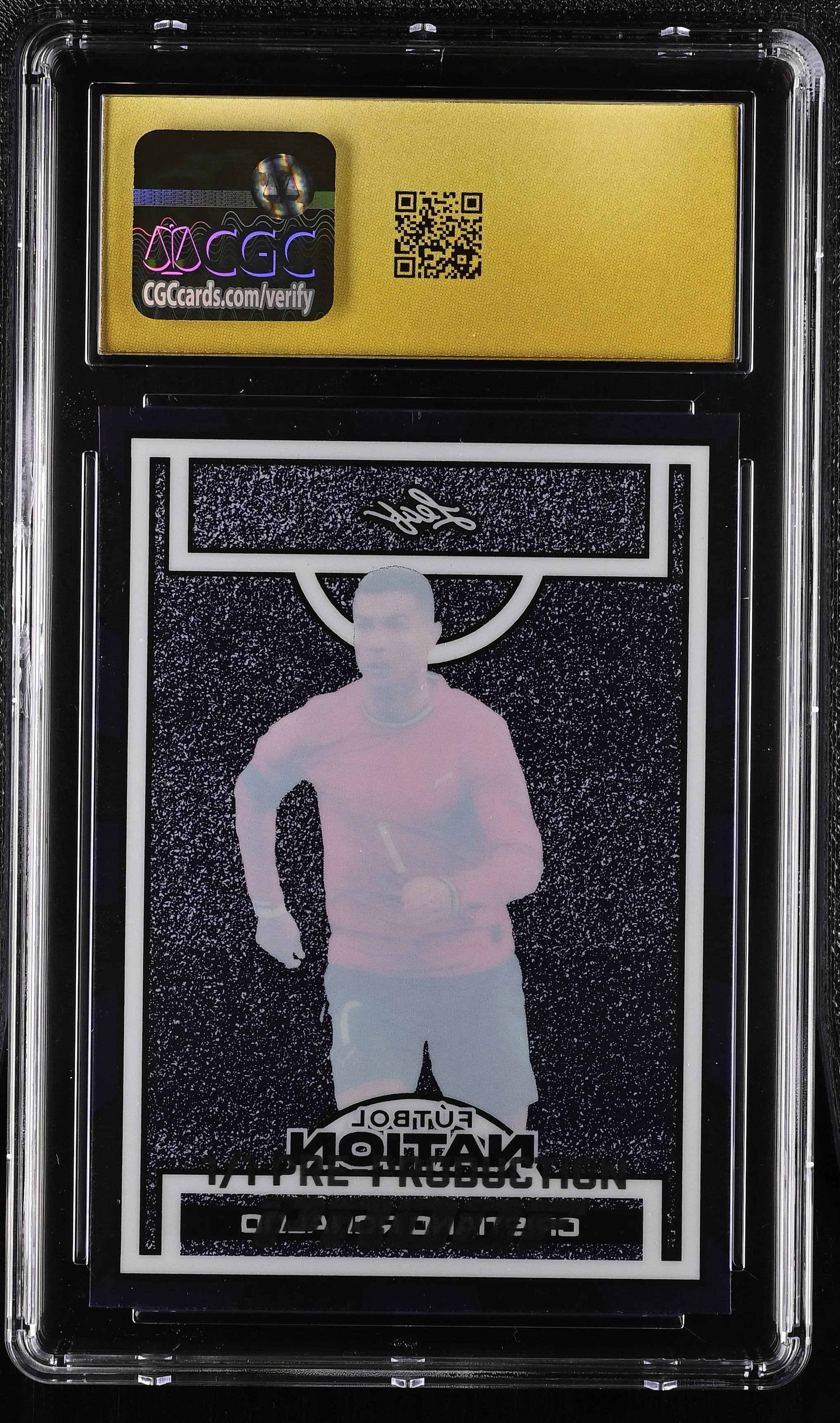 1786029932-Cristiano-Ronaldo-2025-Leaf-Football-Nation-Futbol-Nation-Proof-Purple-10-1-1-CGC-10-Black-Label-PristineAuction.com.jpg