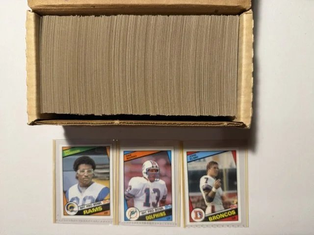 1984 Topps Football Complete Set - Mint Condition