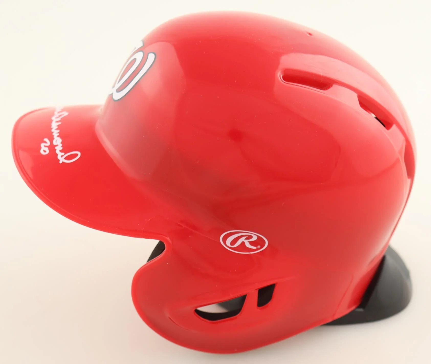 1764690851-Ian-Desmond-Signed-Nationals-Mini-Batting-Helmet-JSA-PristineAuction.com.jpg