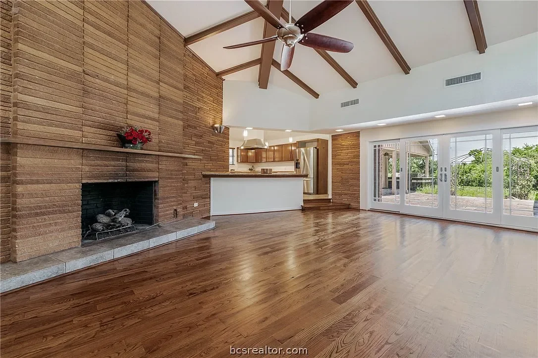 Walton Before - Interior Living.webp