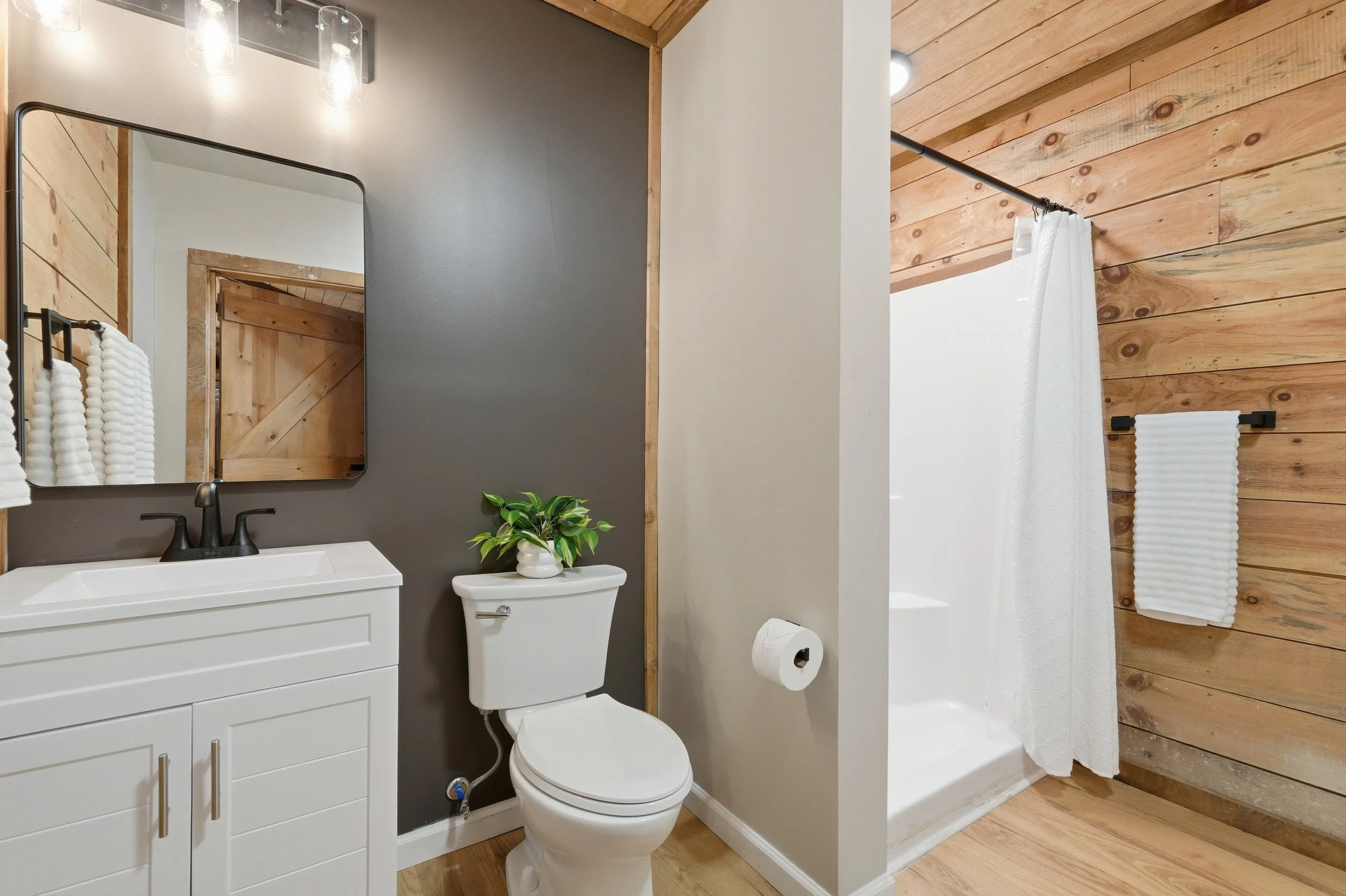 122_3100harrods_louisvillerealestatemedia_549.jpg