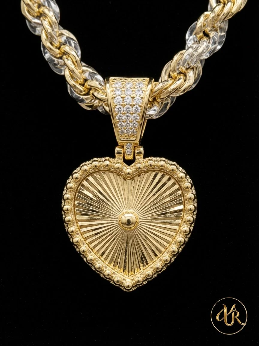 02_pendant_closeup_with_logo.jpg