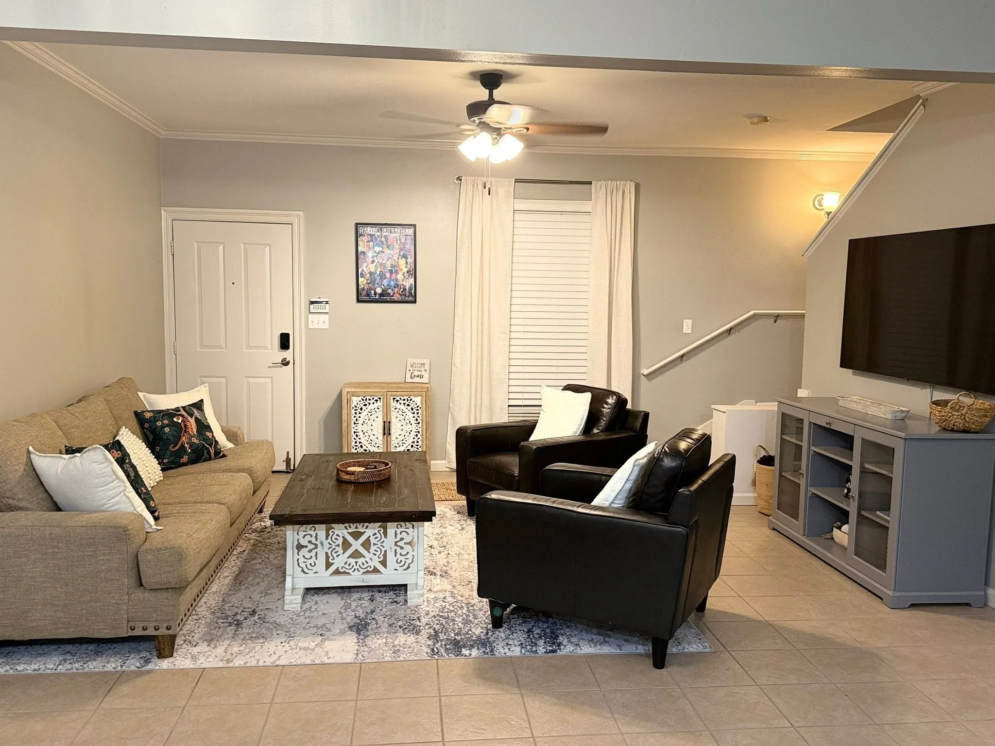 Living room from breakfast area.jpg