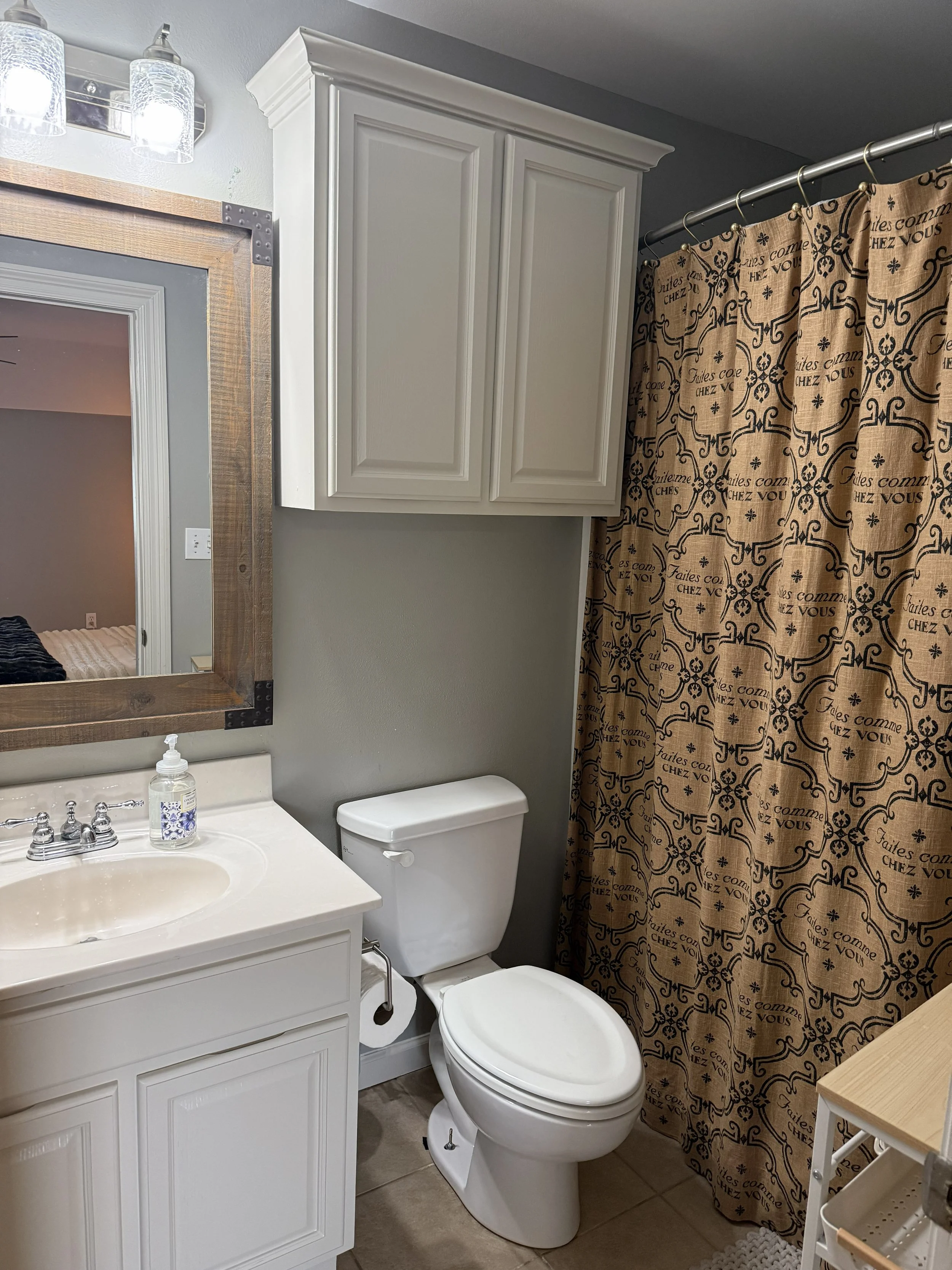 3rd floor bathroom with shower and bathtub.jpg