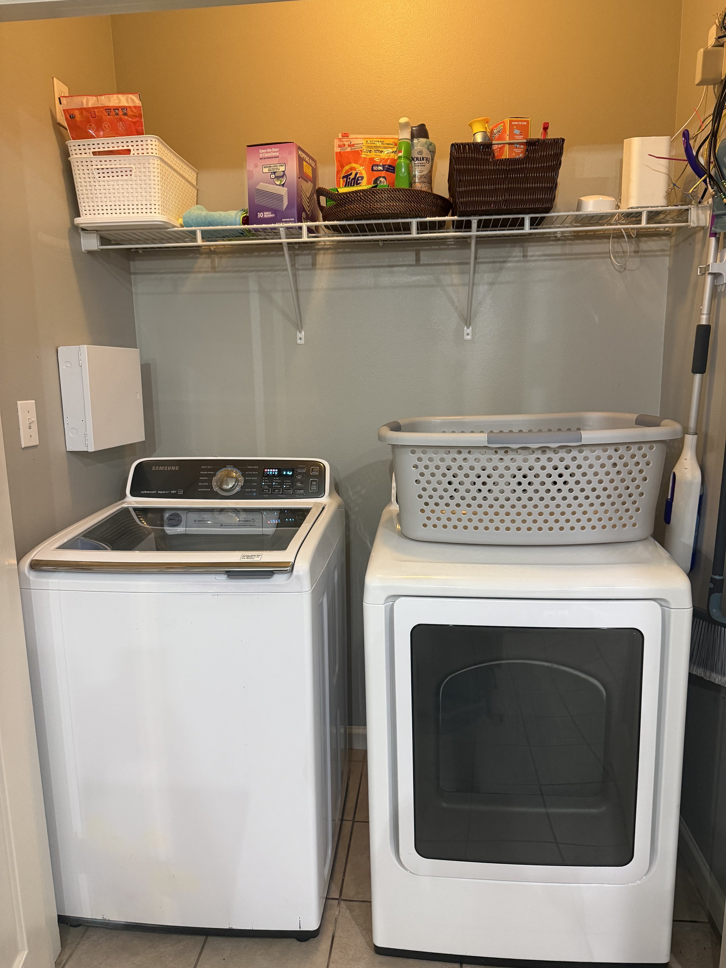 Washer and dryer.jpeg