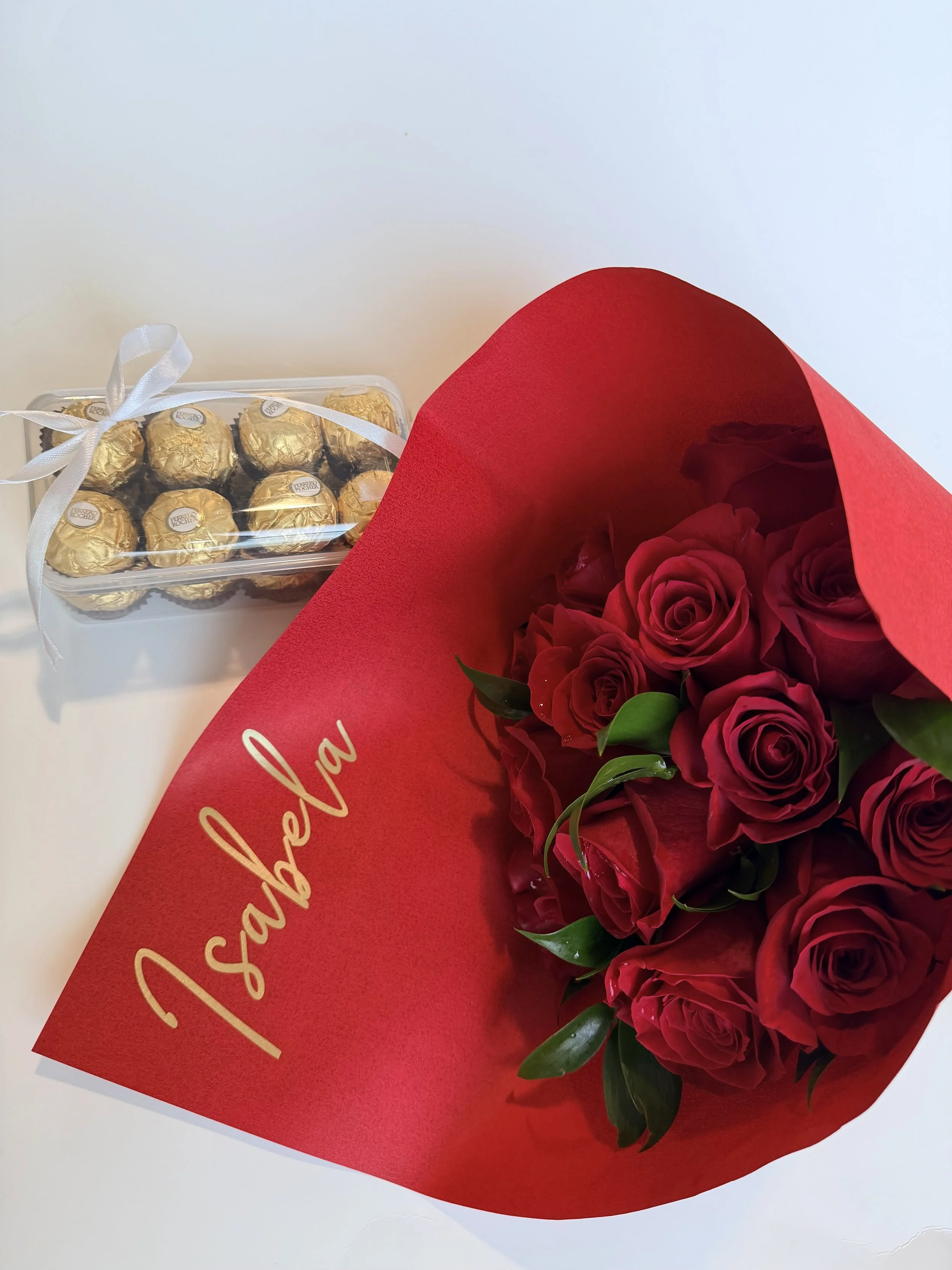 LOVE bouquet with Ferrero Rocher as a gift