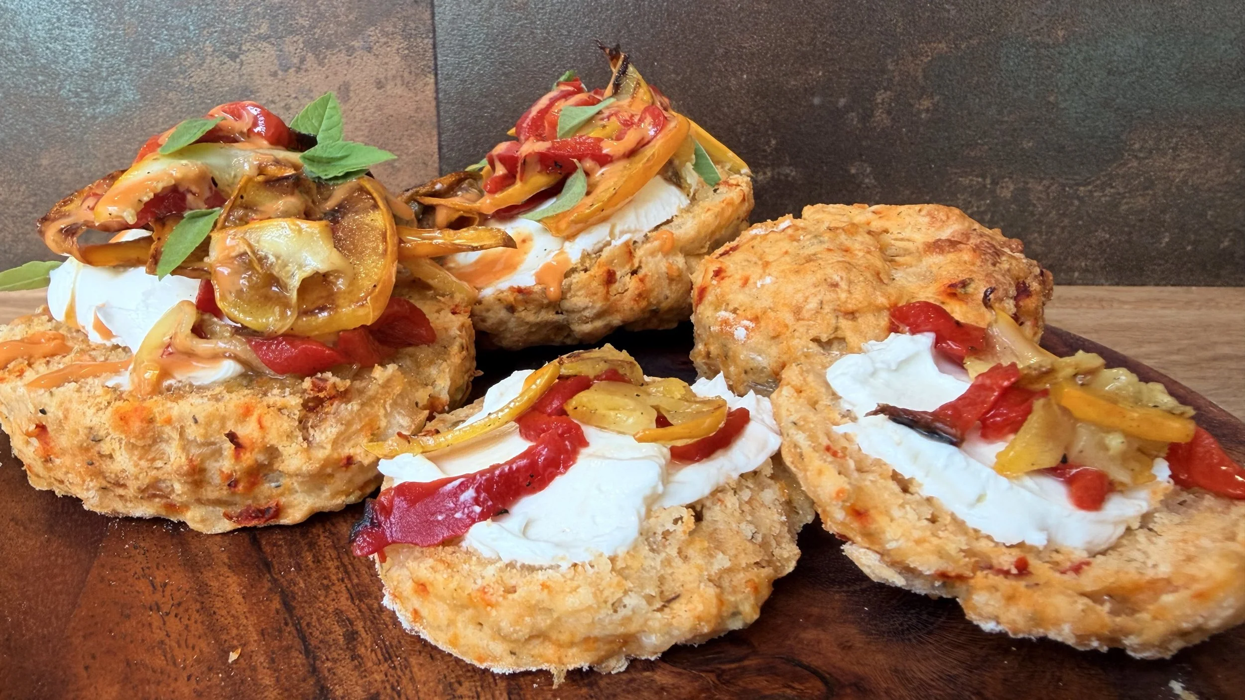 ROASTED RED PEPPER AND CHEDDAR SCONES 