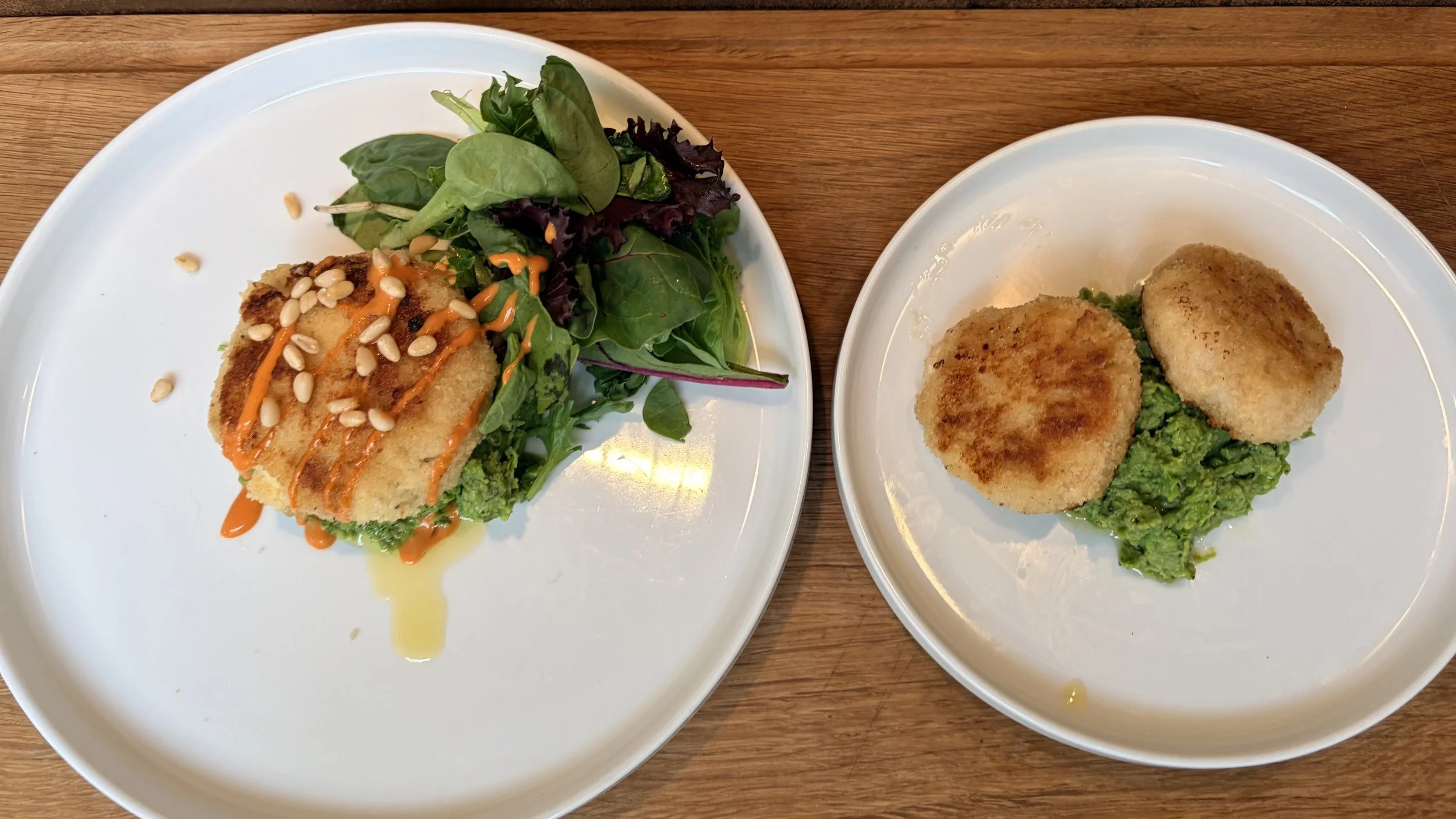GOLDEN CHICKEN AND CAULIFLOWER CHEESE CAKES