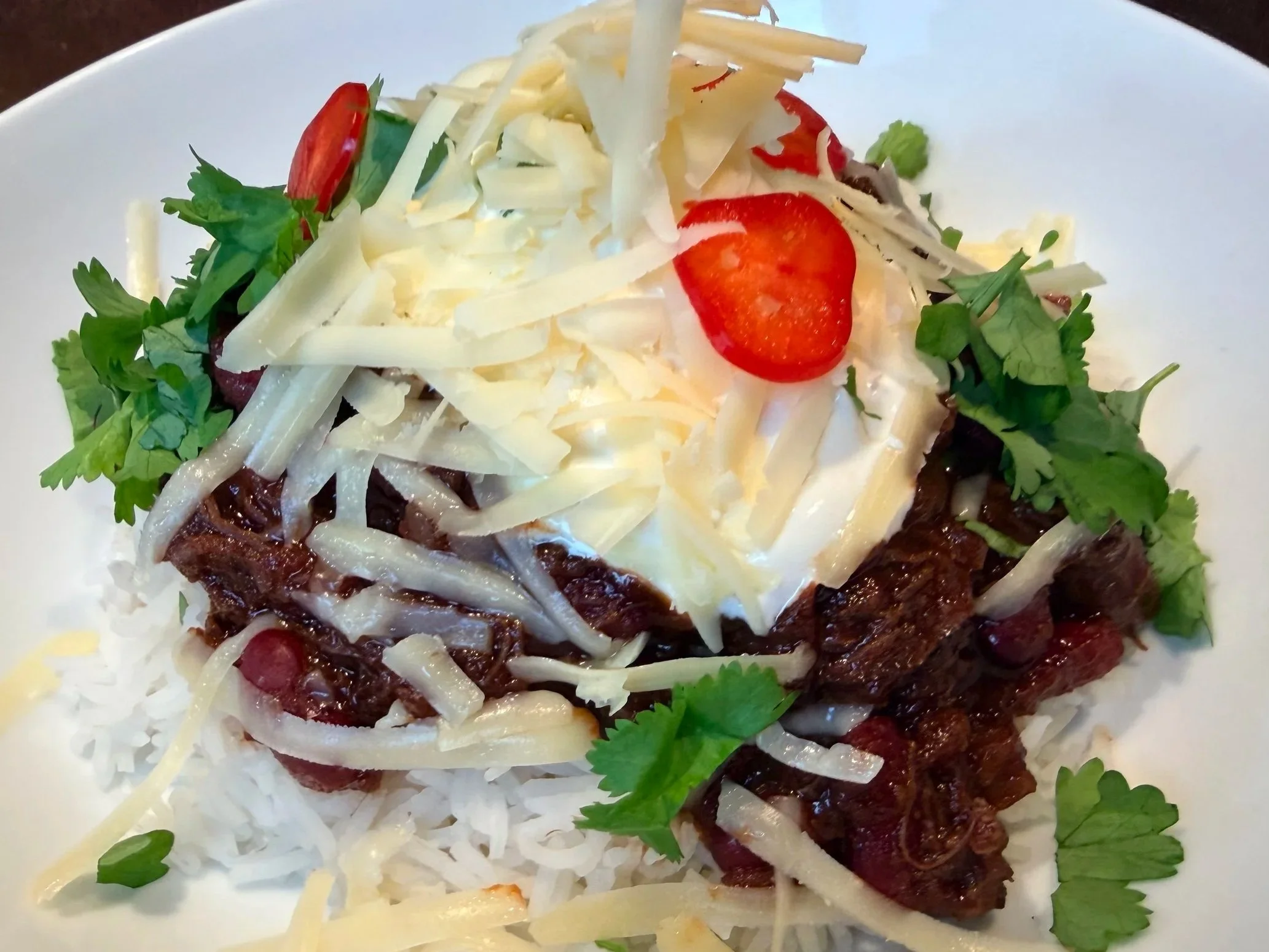 SLOW COOKED OX CHEEK CHILLI CON CARNE 