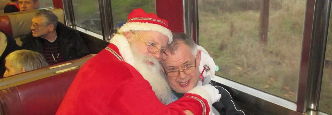 slide-santa-bus-2158.jpg