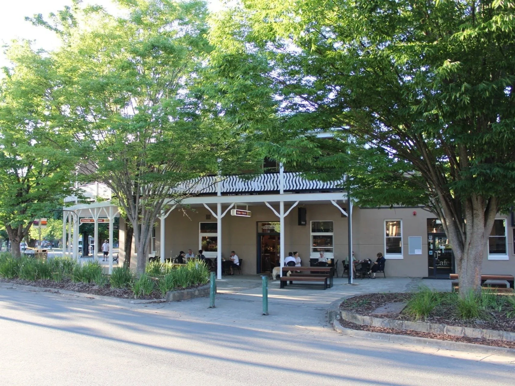 AlpineHotelBright_Exterior.jpg
