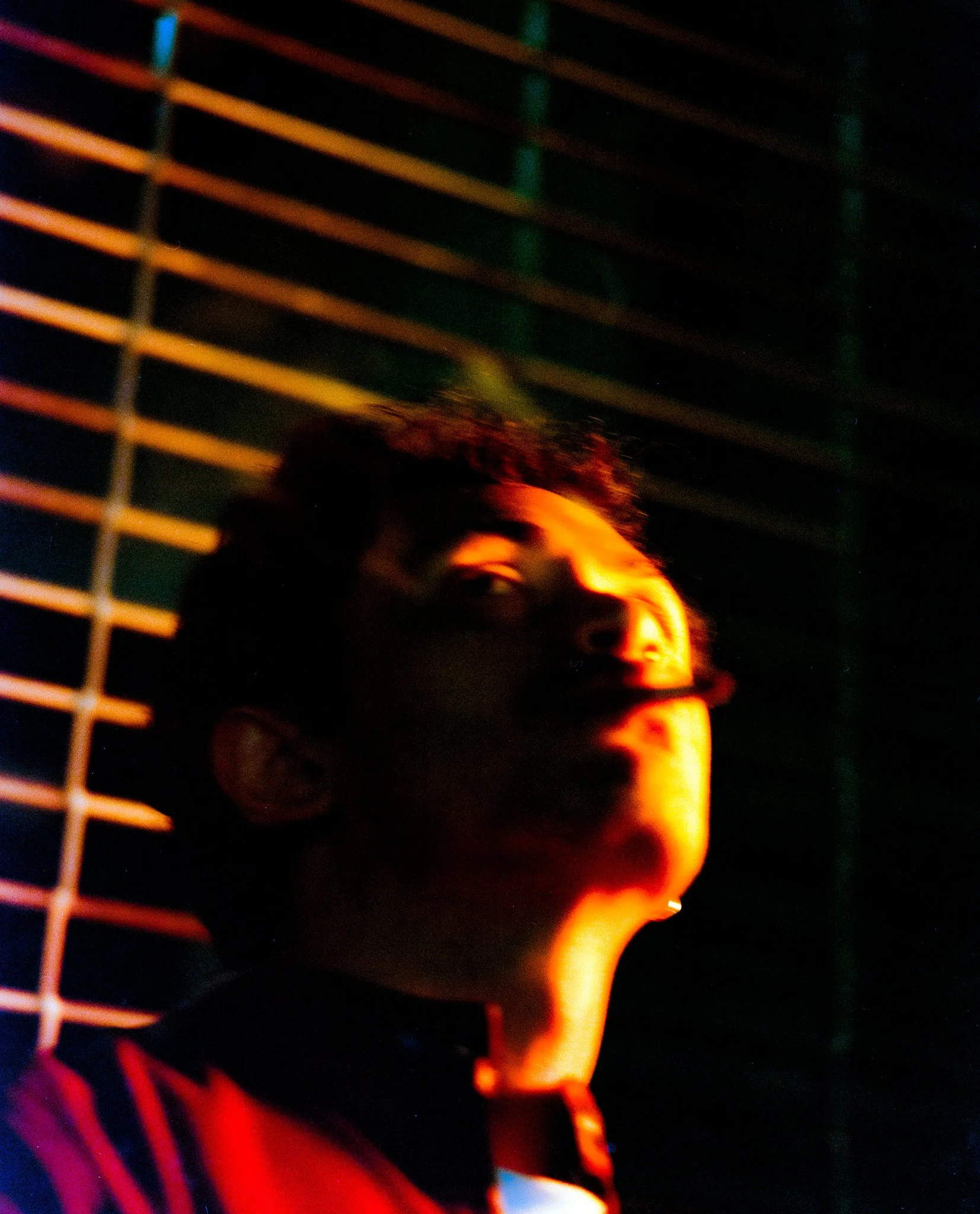 592931-16.jpg