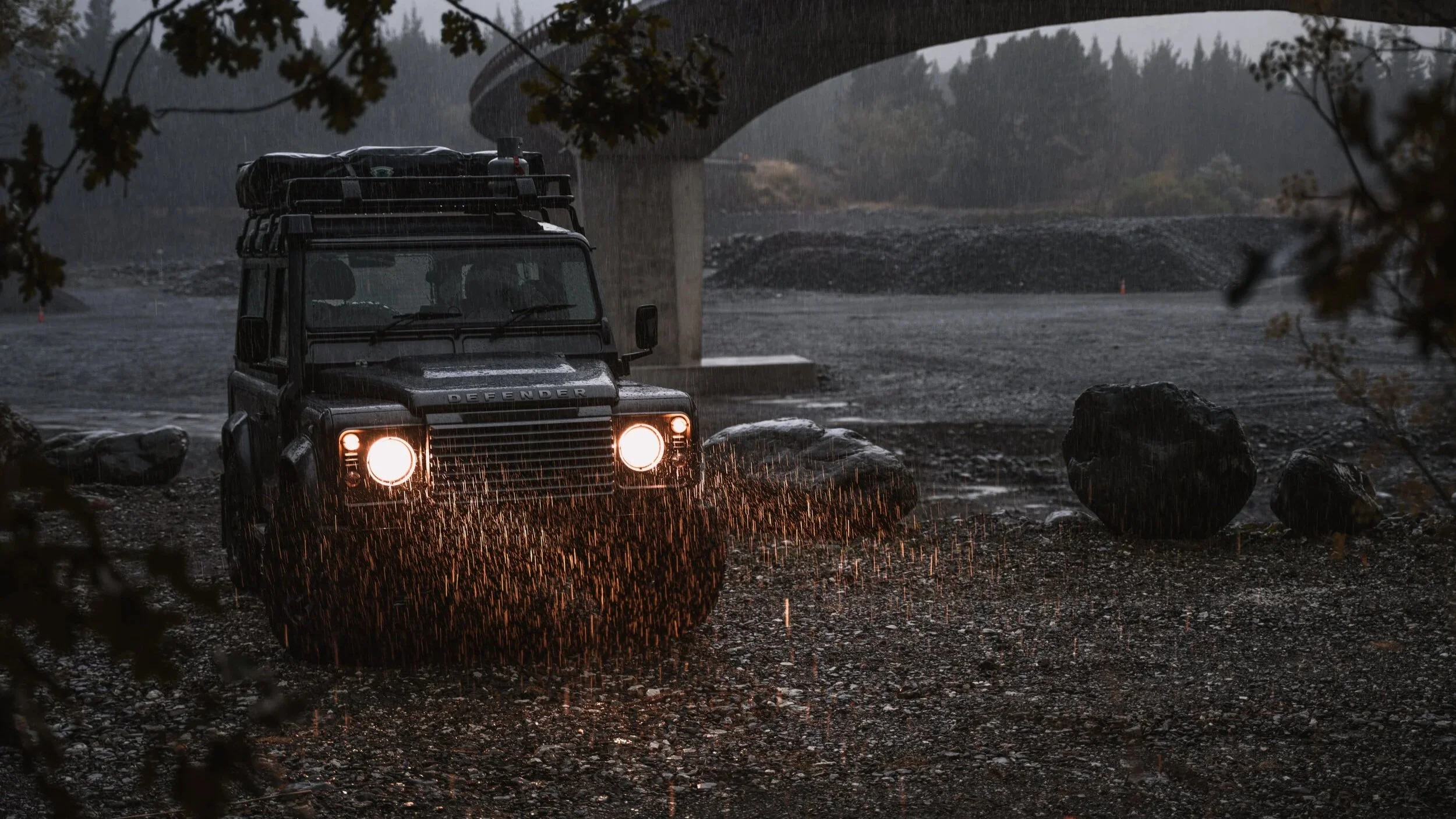 INTREPID RENTALS // LANDROVER