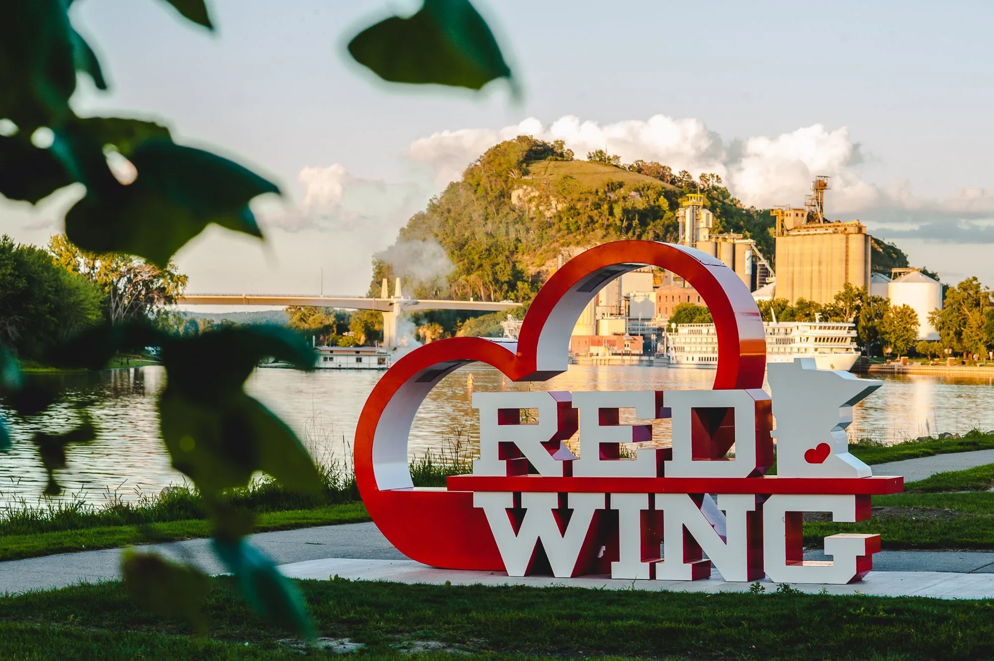 redwingsign (1).webp